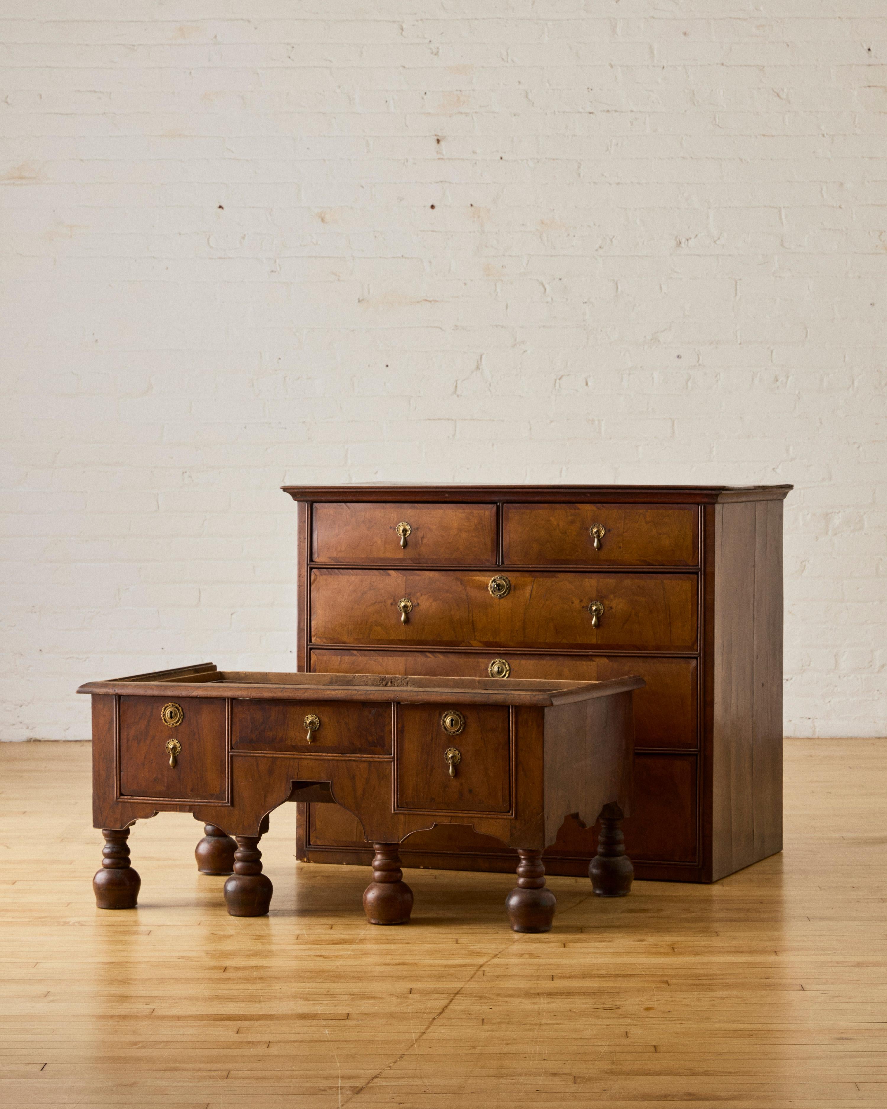 William and Mary Walnut Chest with teardrop feet 2