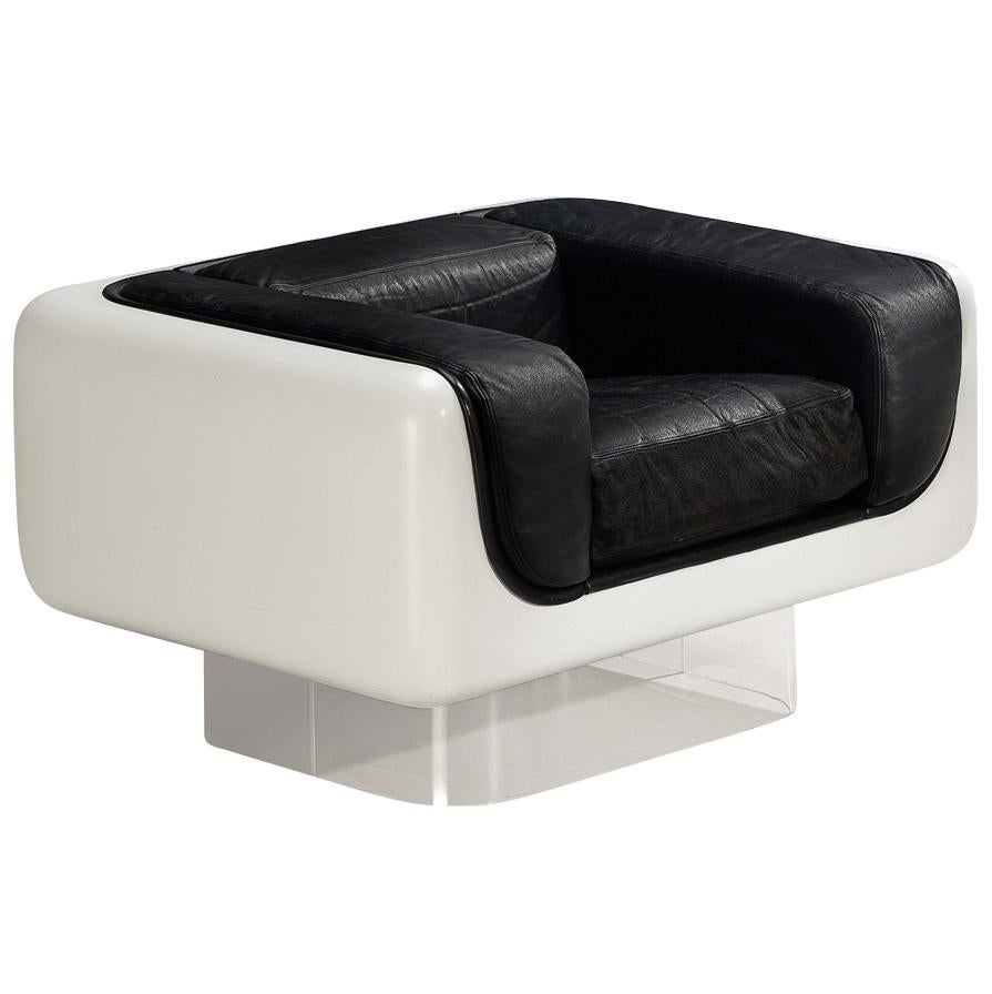William Andrus for Steelcase Lounge Chair in Fiberglass and Leather  For Sale