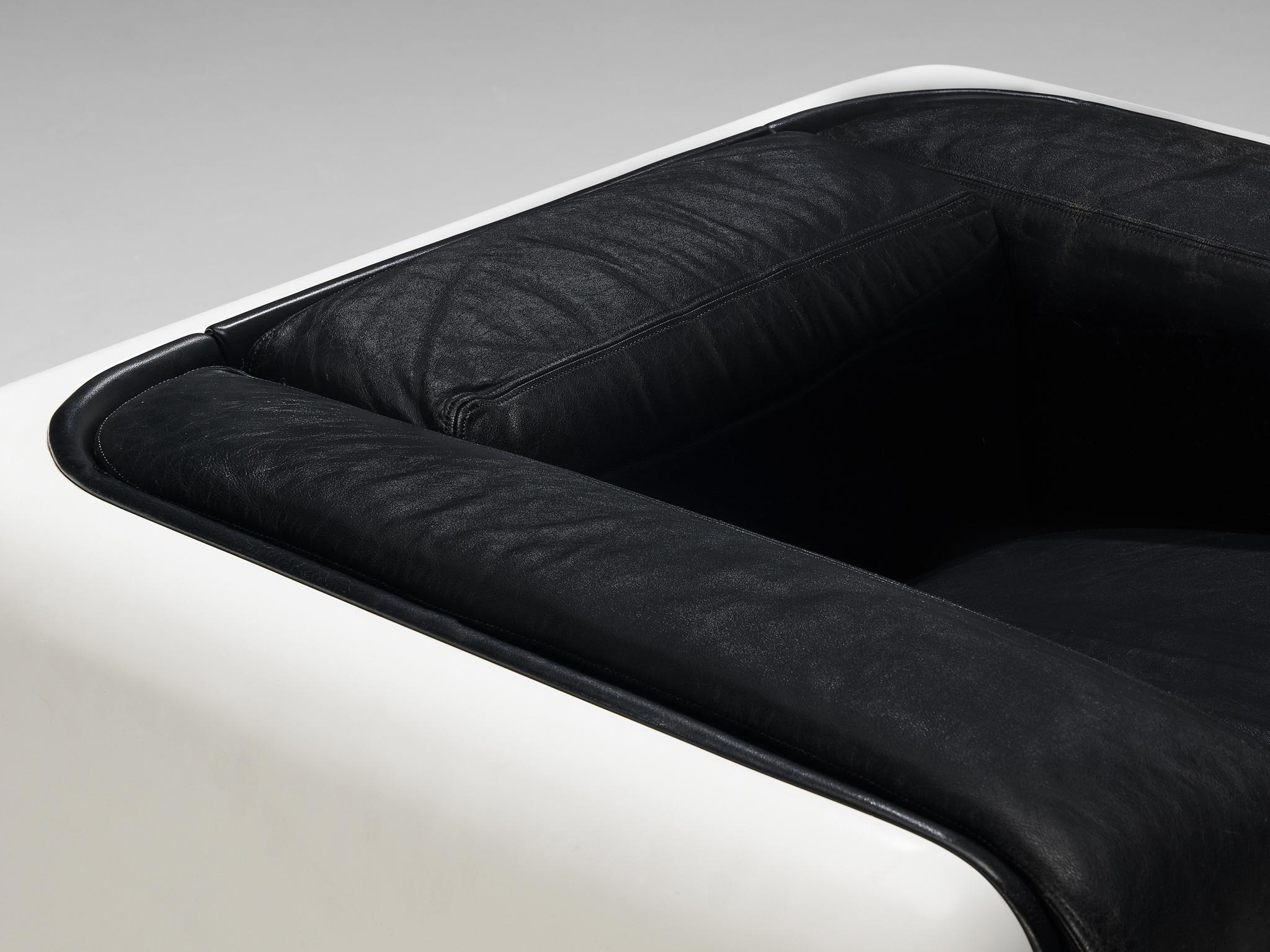 William Andrus for Steelcase Lounge Chair in Fiberglass and Plexiglass In condizioni buone in vendita a Waalwijk, NL