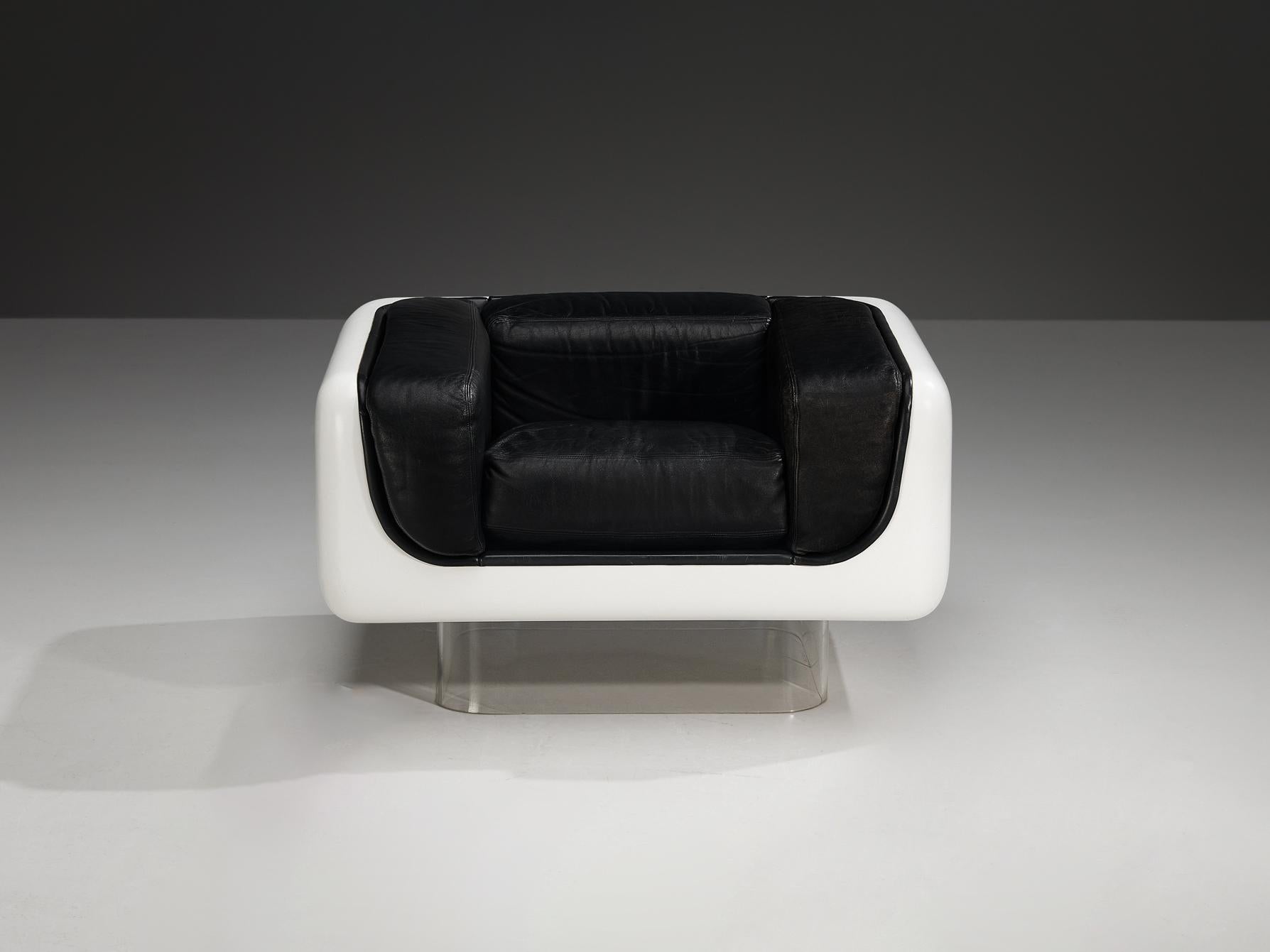 Fine XX secolo William Andrus for Steelcase Lounge Chair in Fiberglass and Plexiglass in vendita