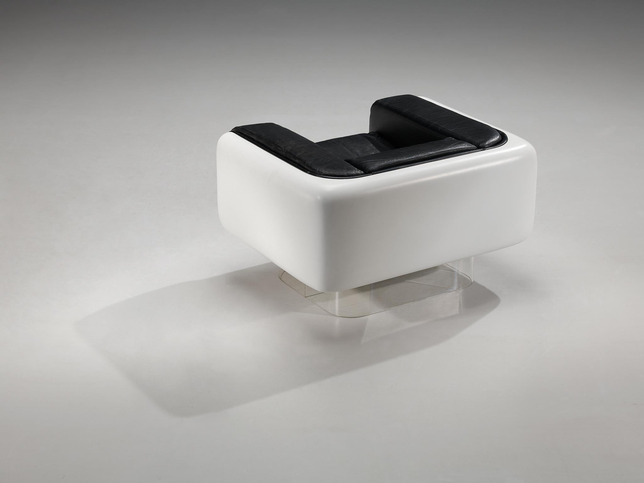 William Andrus for Steelcase Lounge Chair in Fiberglass and Plexiglass in vendita 1