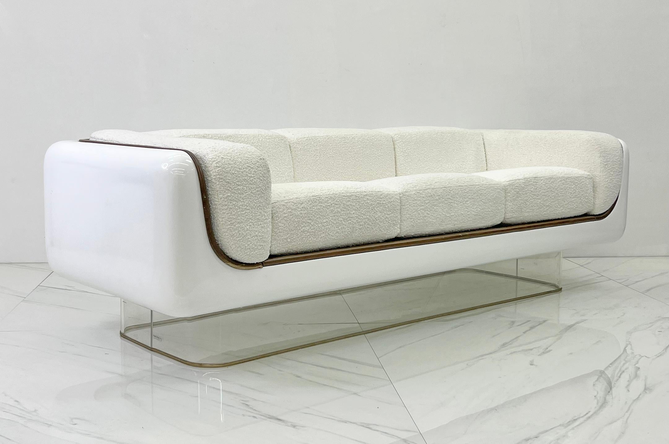 American William Andrus for Steelcase Space Age, Sofa, White Bouclé and Leather, 1970s