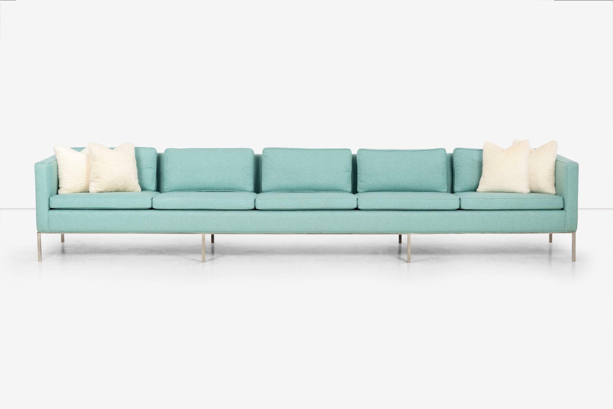 William Armbruster, maßgefertigtes monumentales fünfsitziges Sofa mit fünf Sitzen für Chase Manhattan im Zustand „Gut“ im Angebot in Chicago, IL
