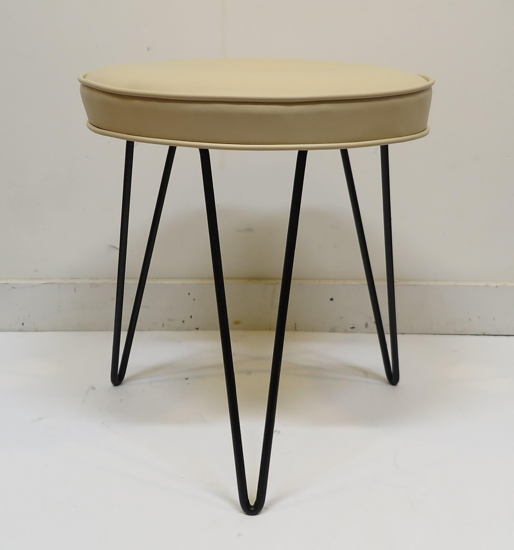 William Armbruster Donut Stool In Good Condition For Sale In New York, NY