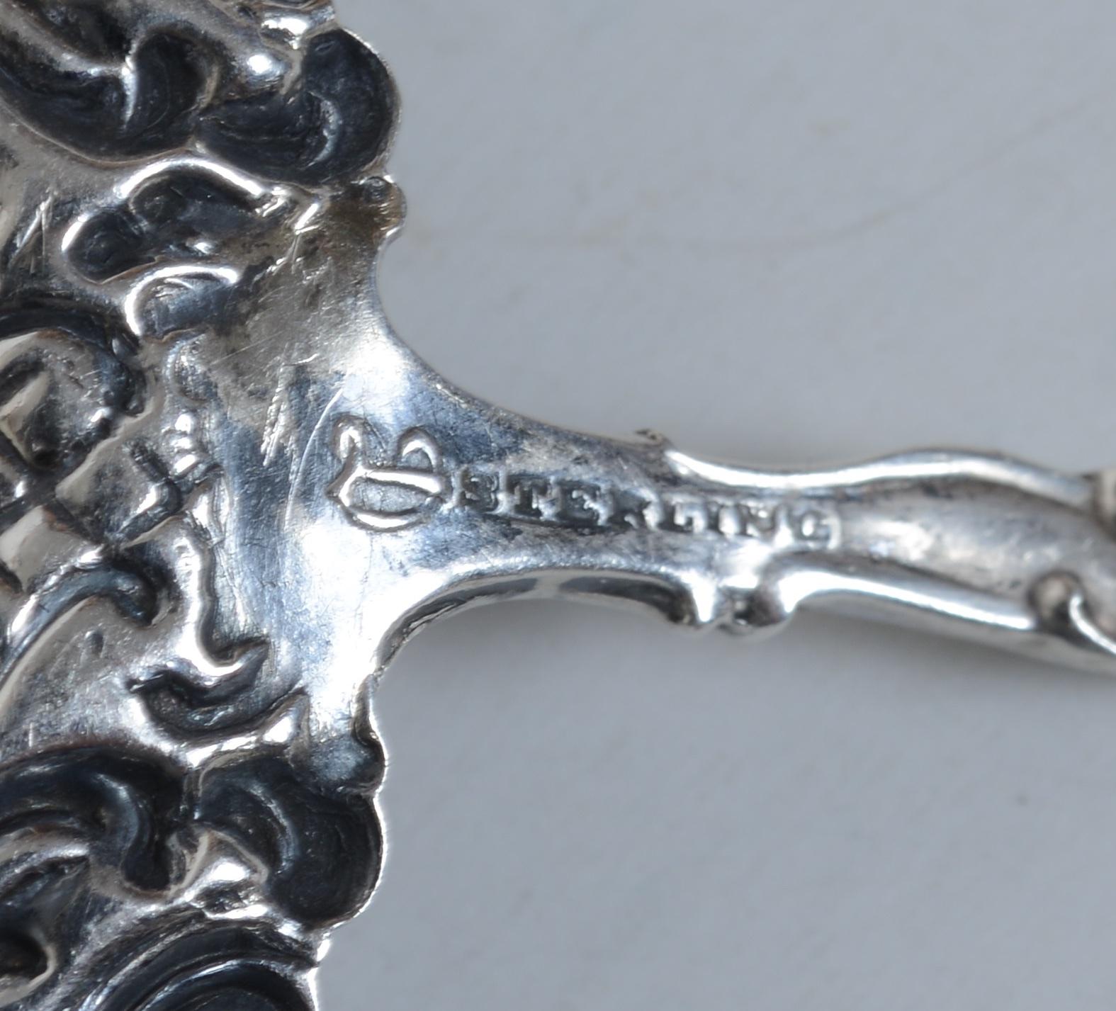 William B. Durgin Sterling Silber Bon Bon Löffel Muster DUS18, um 1890 (19. Jahrhundert) im Angebot