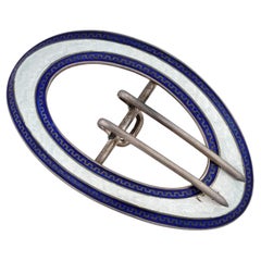 Broches