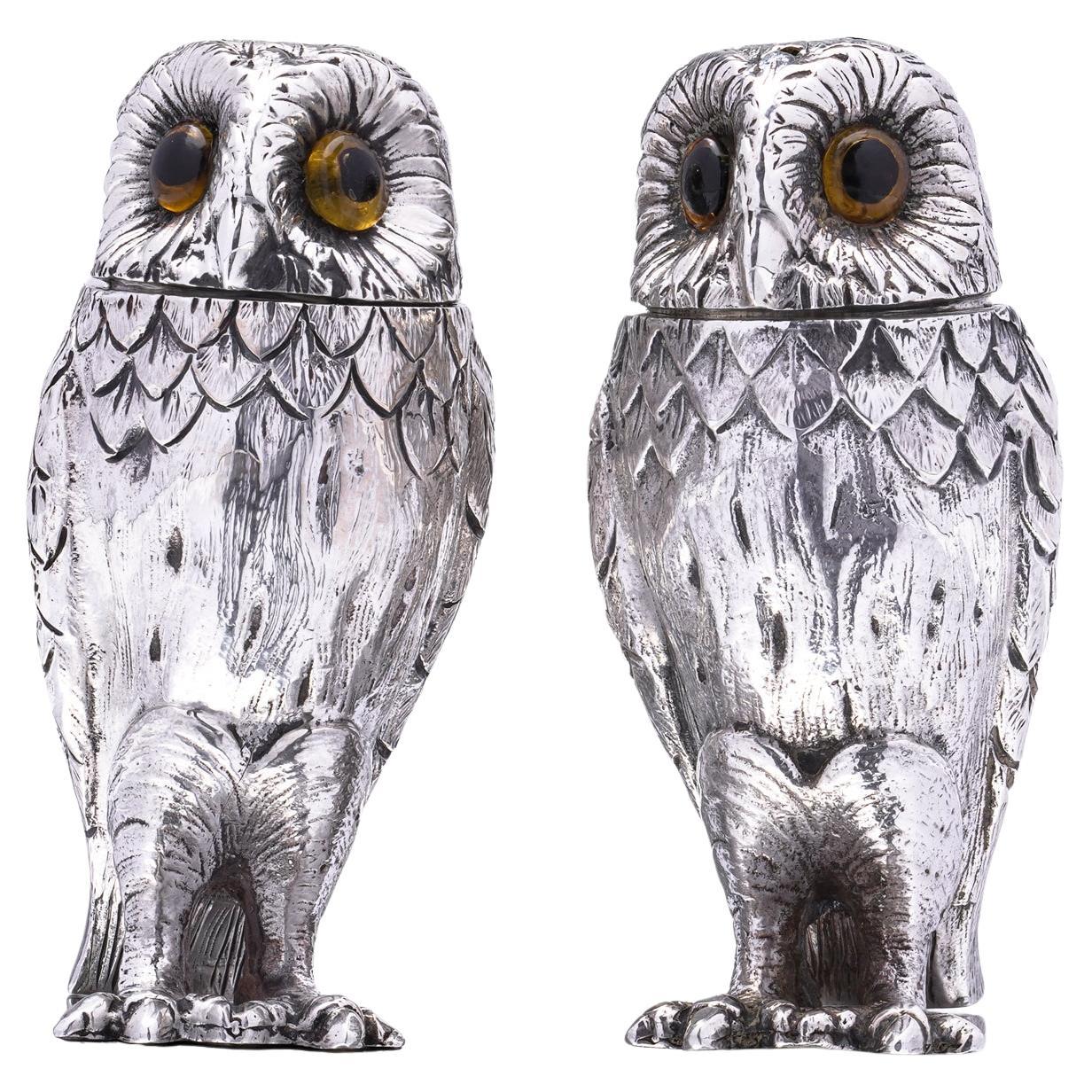 William Comyns & Sons Ltd Sterling Silber Eule Salz- und Pfefferstreuer, 1975