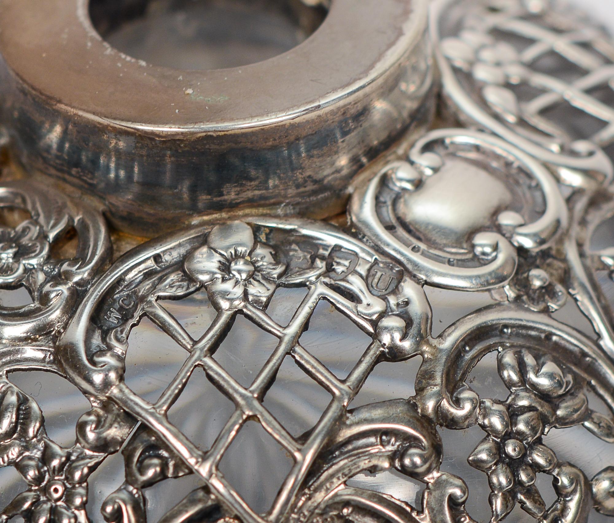William Comyns Victorian Repousse Sterling Silver and Crystal Inkwell 1895 For Sale 1