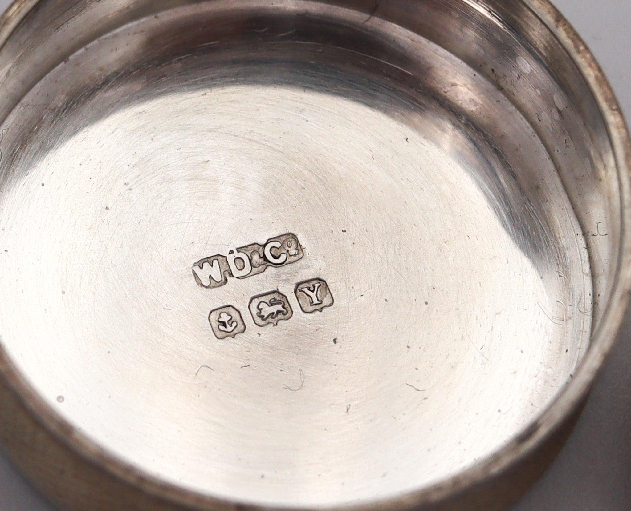 WILLIAM DAVENPORT & CO. 1948 Birmingham Pill Box In .925 Sterling Silver 2