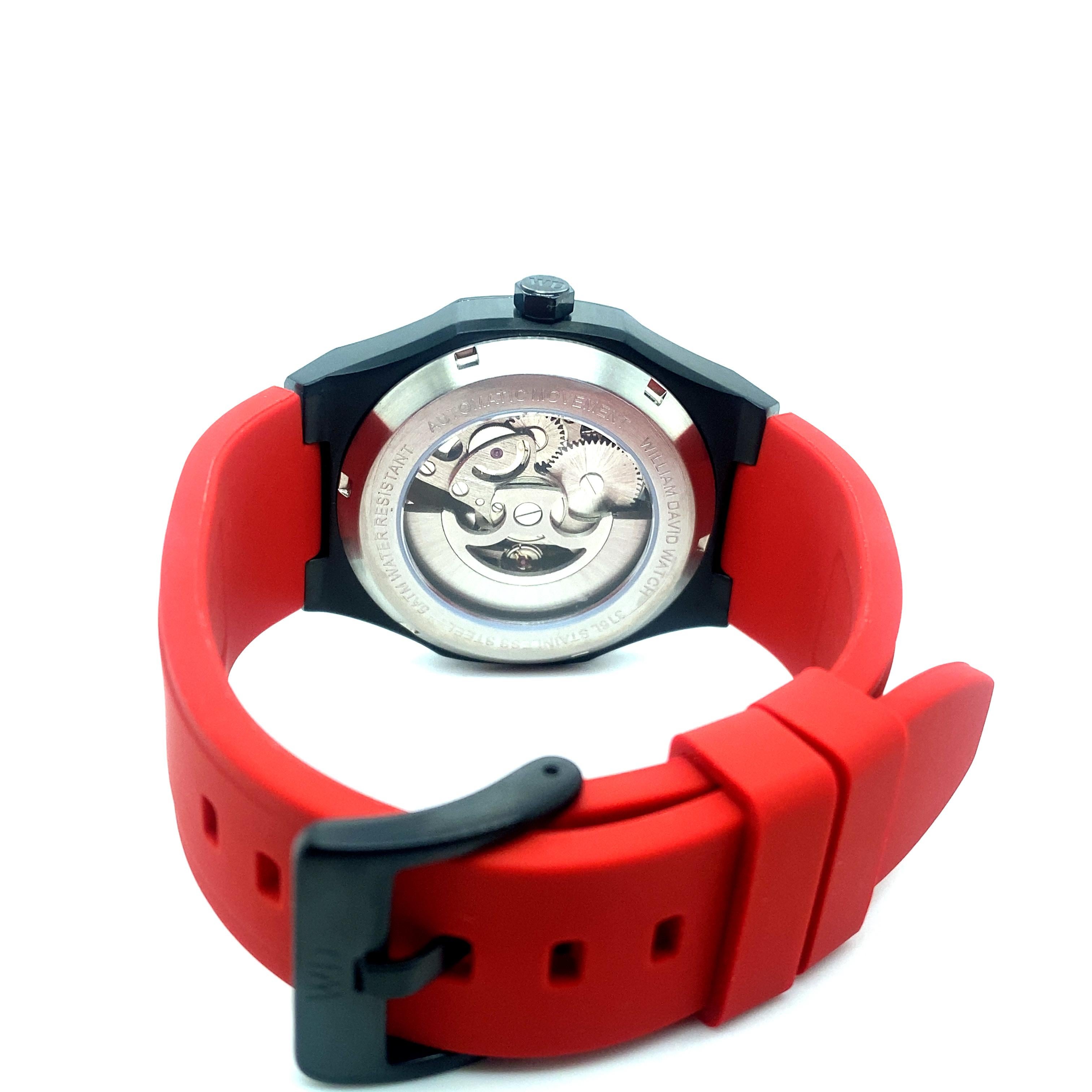 Montre en acier noir avec diamants de David David Serial Killer Jeffrey Dahmer en vente 1