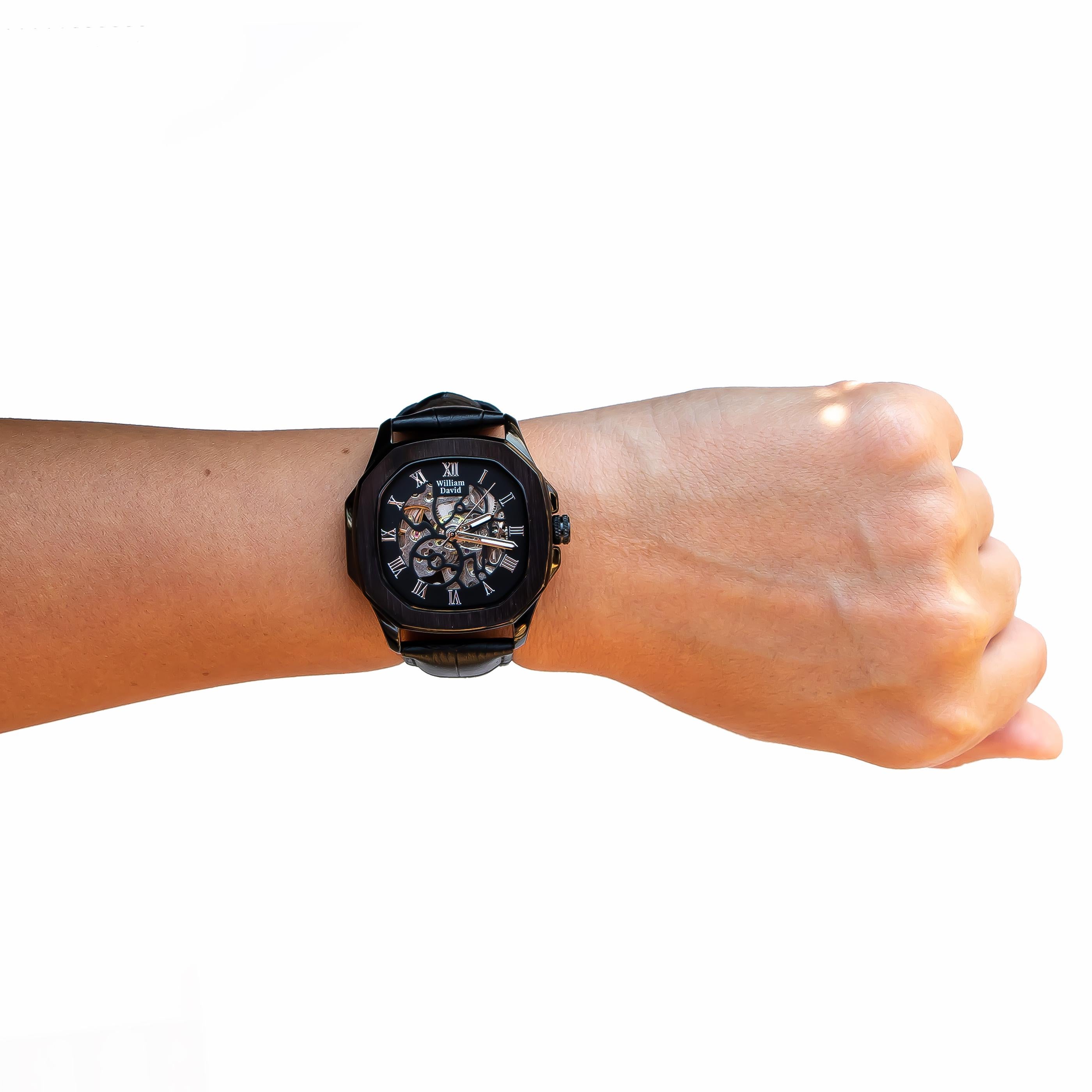 Schwarze William David-Uhr aus Edelstahl mit Alloy und Edelstahl 42mm im Angebot 1