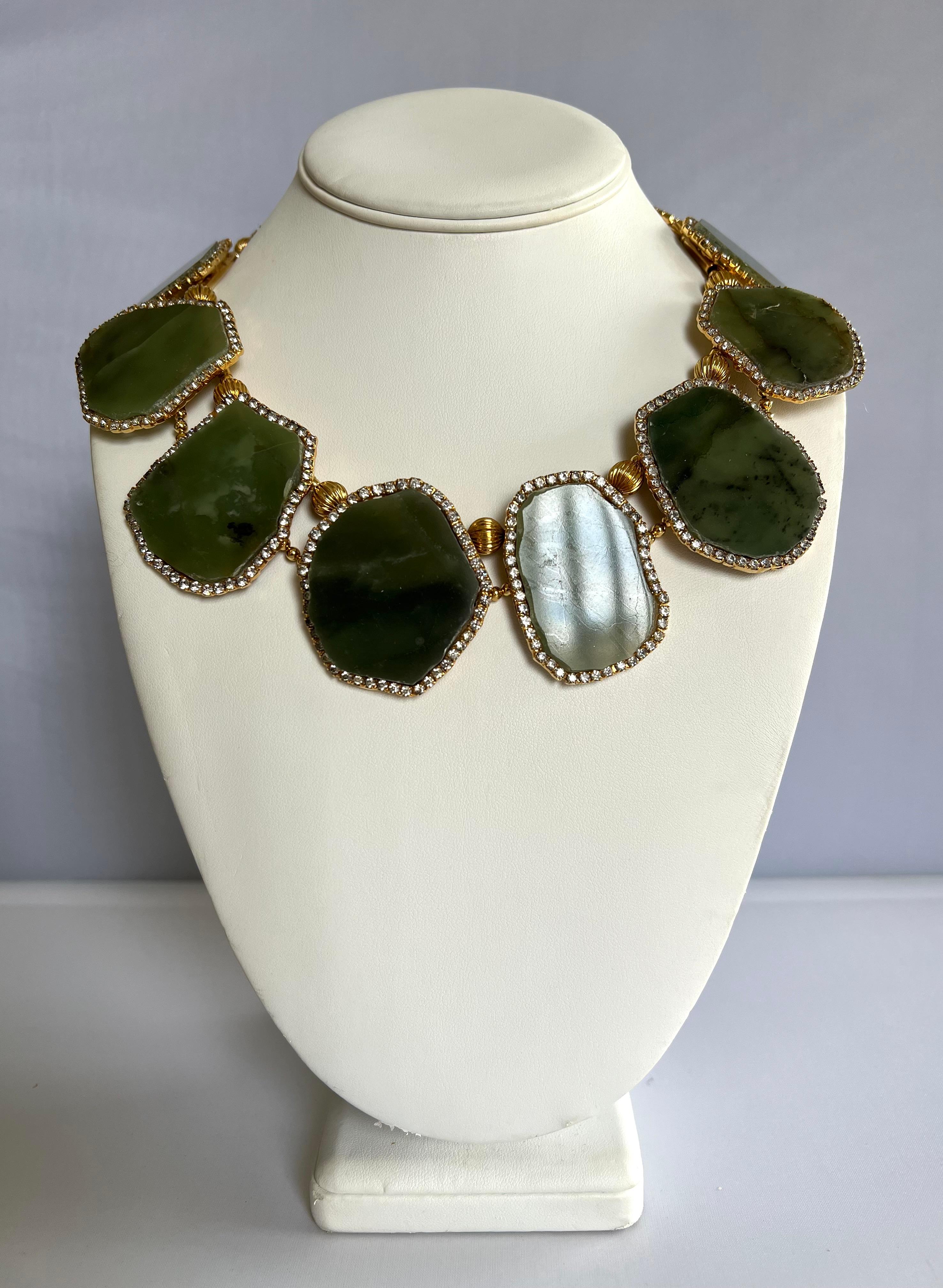 Scarce William de Lillo hand-constructed jeweled necklace with genuine polished agate, William de Lillo for William de Lillo Ltd New York, circa 1974. 