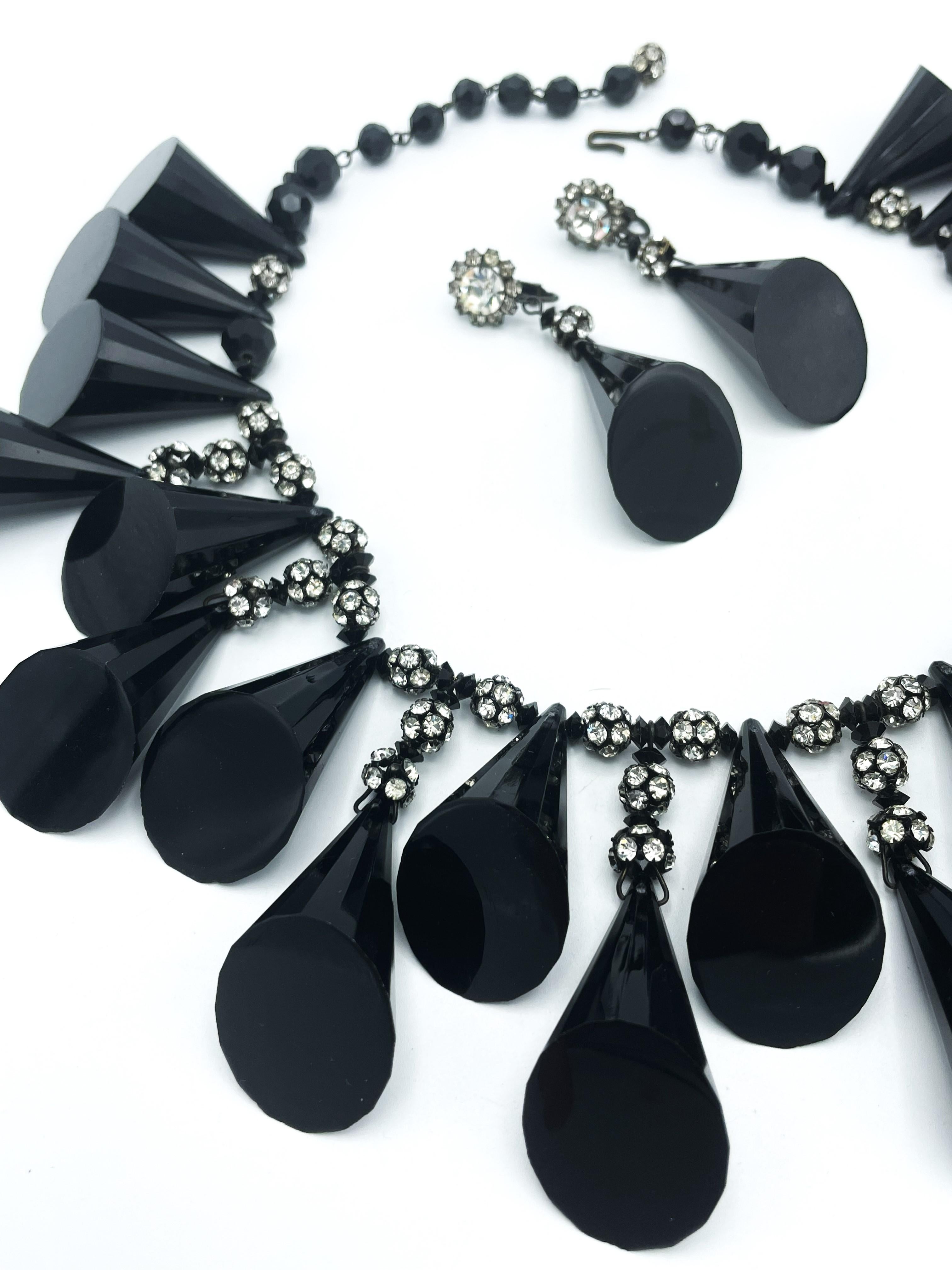 Baguette Cut William De Lillo, NY,  black Bakelite necklace with matching earclip, USA 1970 For Sale