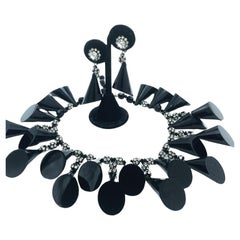 William De Lillo, NY,  black Bakelite necklace with matching earclip, USA 1970
