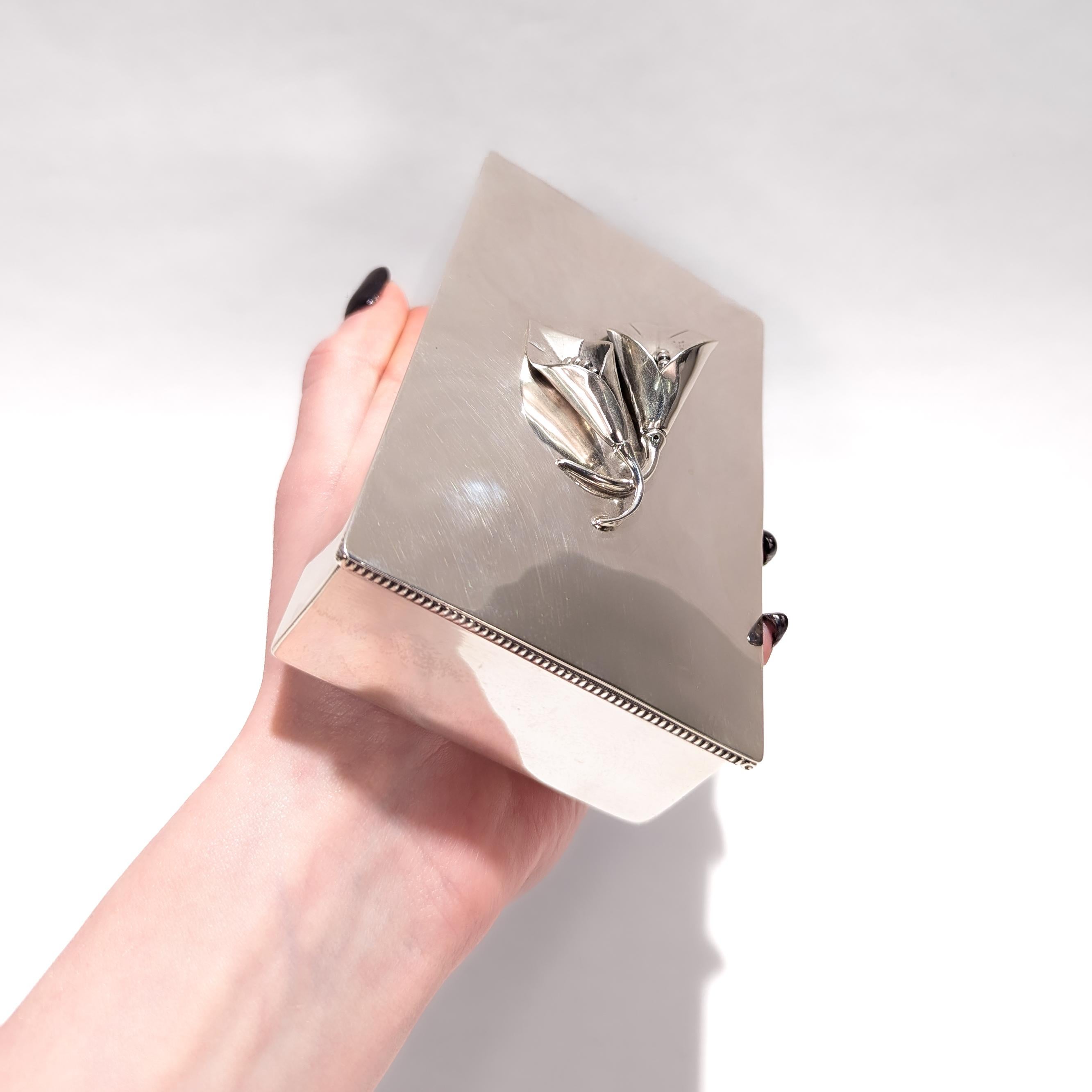 William De Matteo Mid-Century Modern Sterling Silver Box with Calla Lily Finial 15