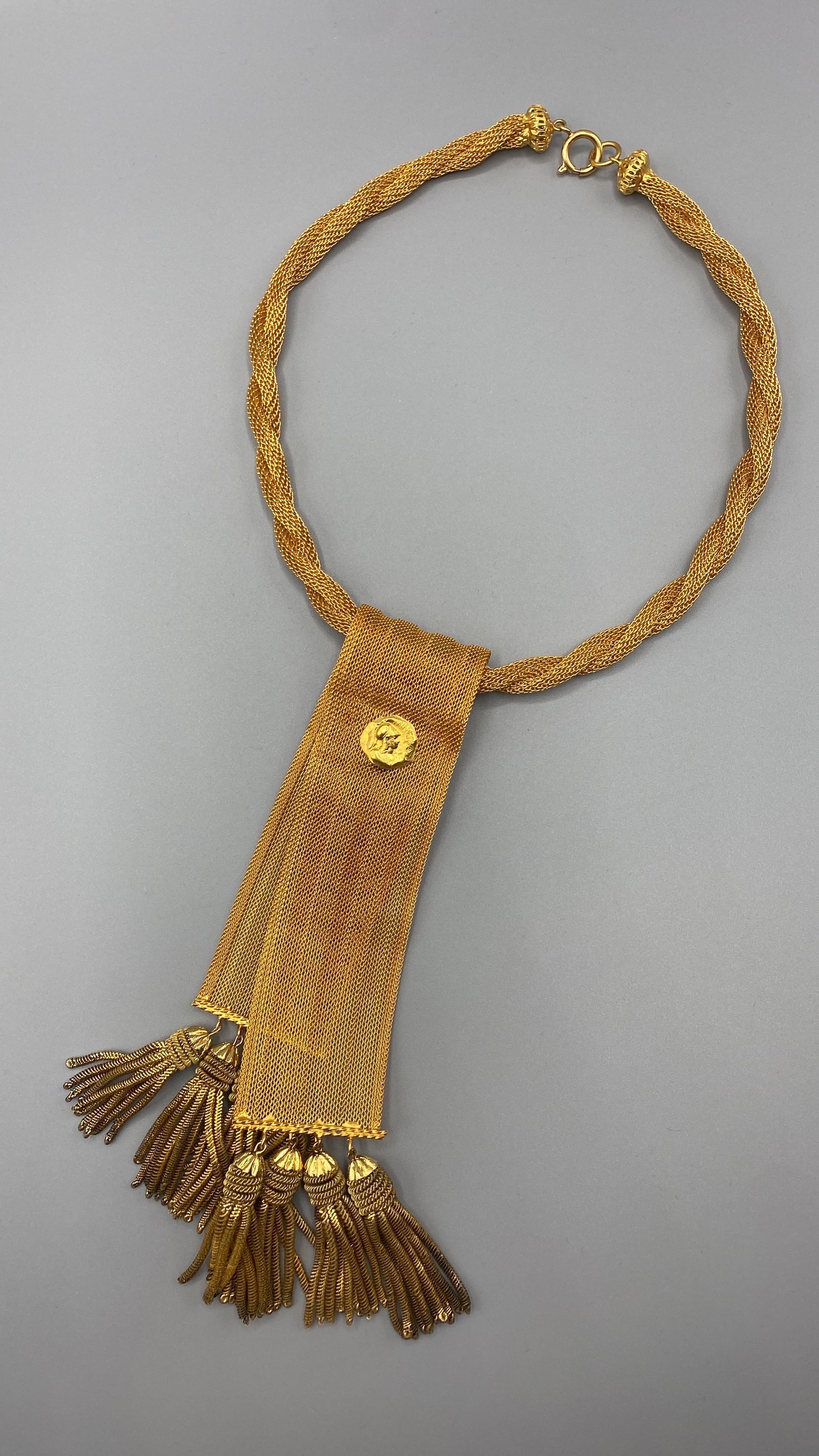 William DeLillo 1970s Mesh Ribbon & Tassel Brooch & Pendant Necklace For Sale 7