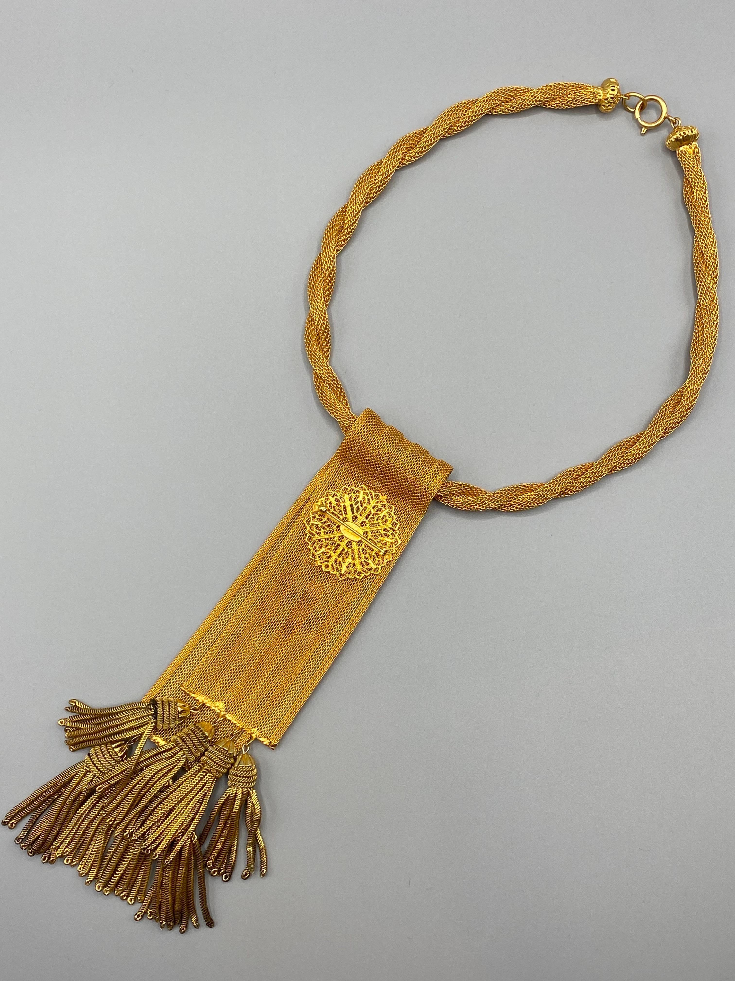 William DeLillo 1970s Mesh Ribbon & Tassel Brooch & Pendant Necklace For Sale 9