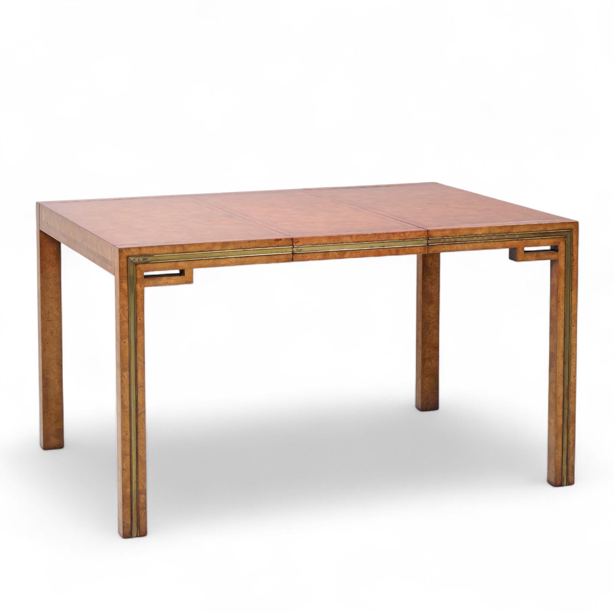 William Doezema pour Mastercraft Table de salle à manger en bois et laiton avec 3 abattants en vente 1