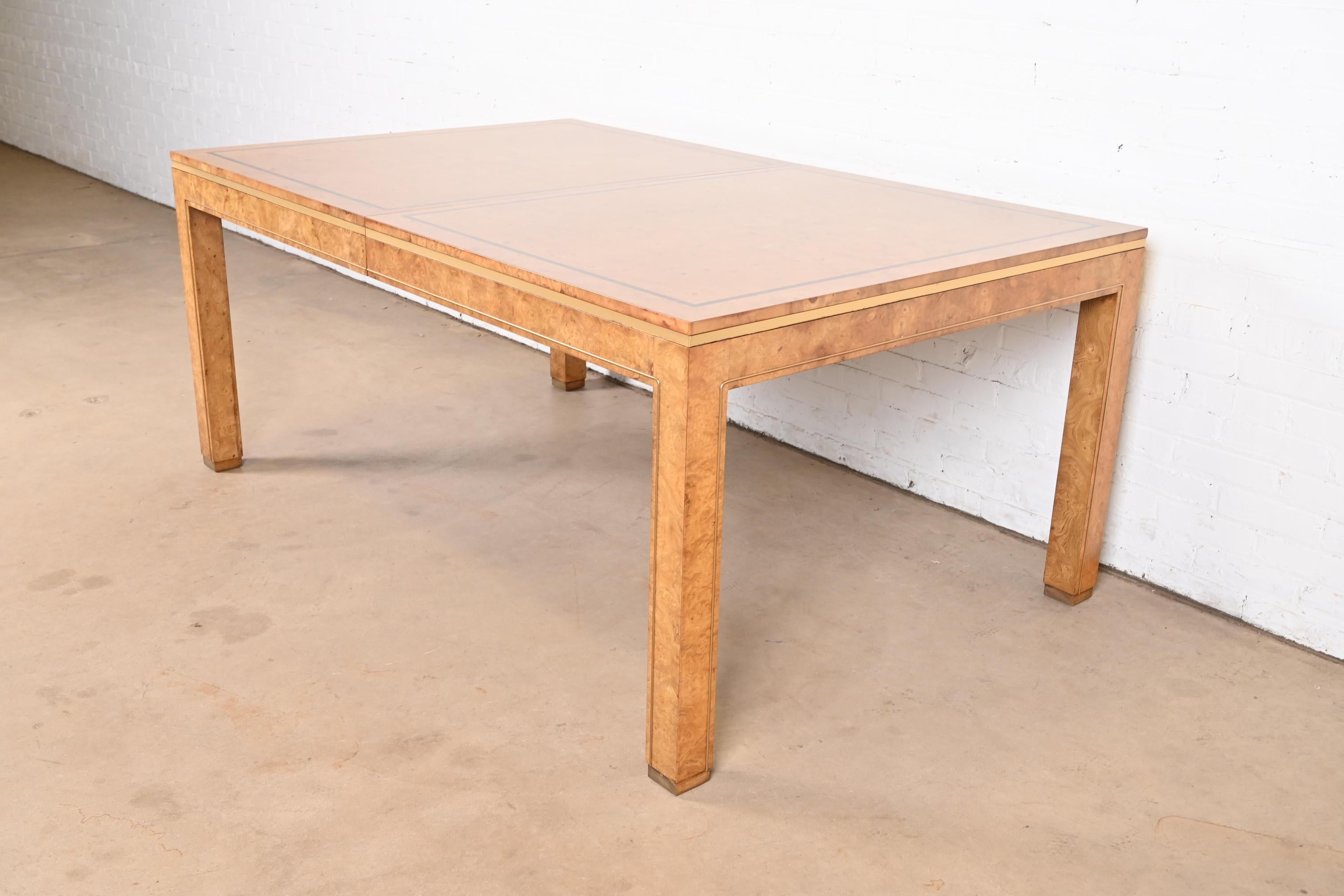 William Doezema for Mastercraft Hollywood Regency Burl and Brass Dining Table 6