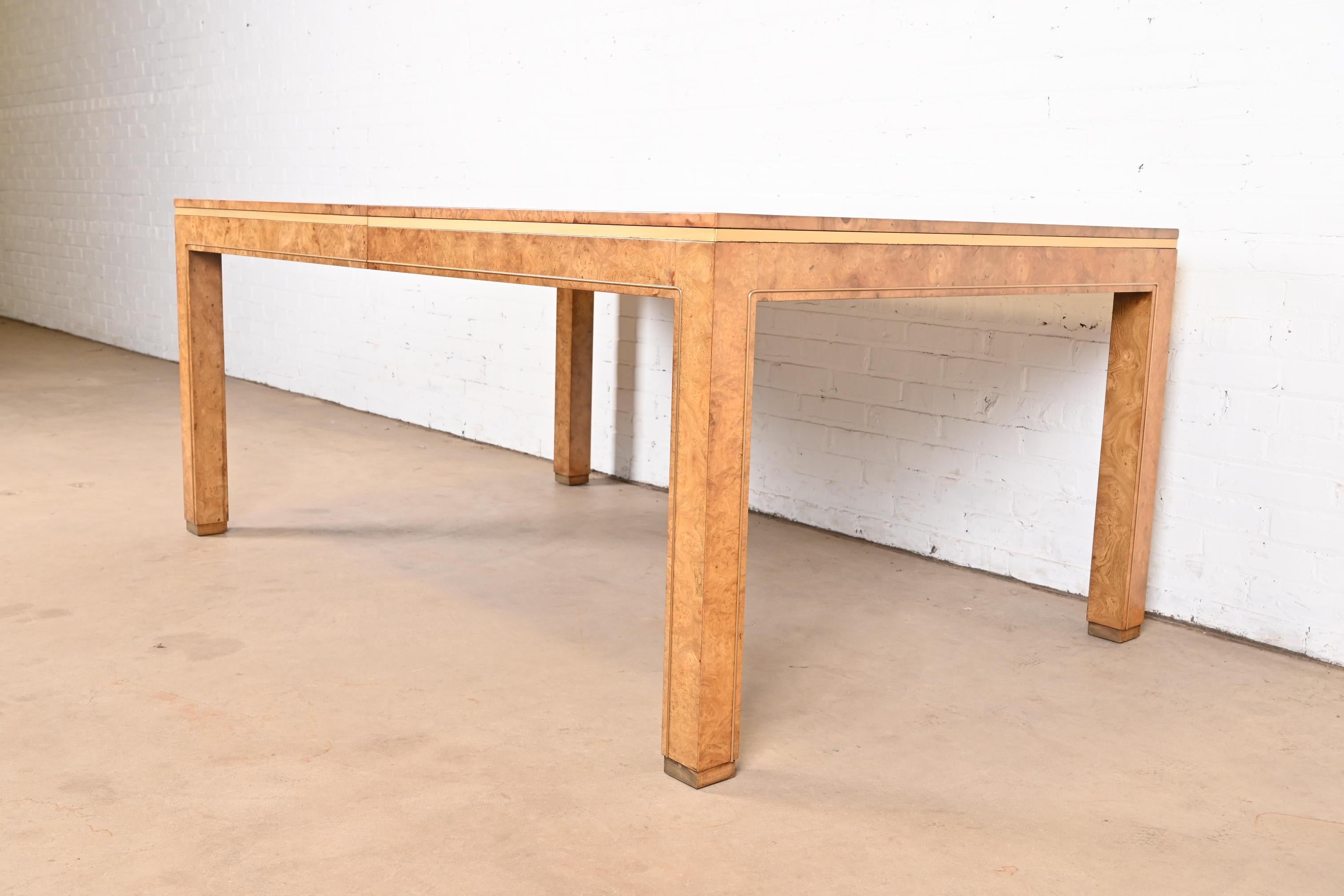 William Doezema for Mastercraft Hollywood Regency Burl and Brass Dining Table 7