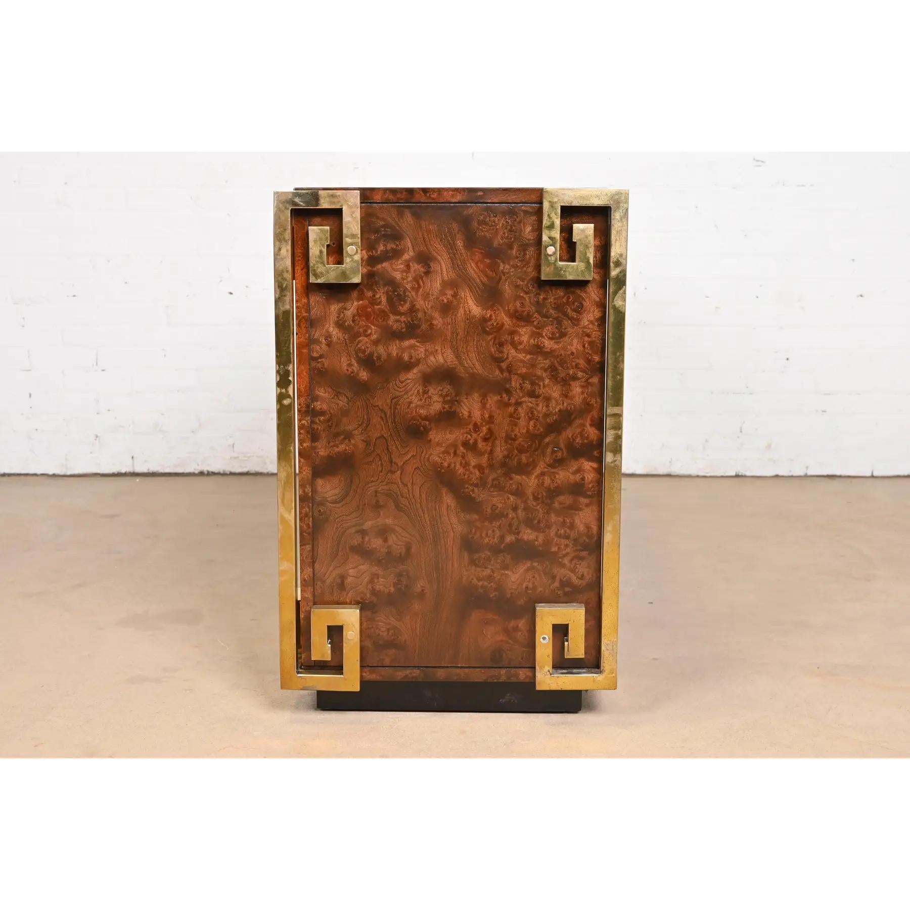 William Doezema für Mastercraft Mid-Century Modern Sideboard-Anrichte aus Wurzelholz im Angebot 4