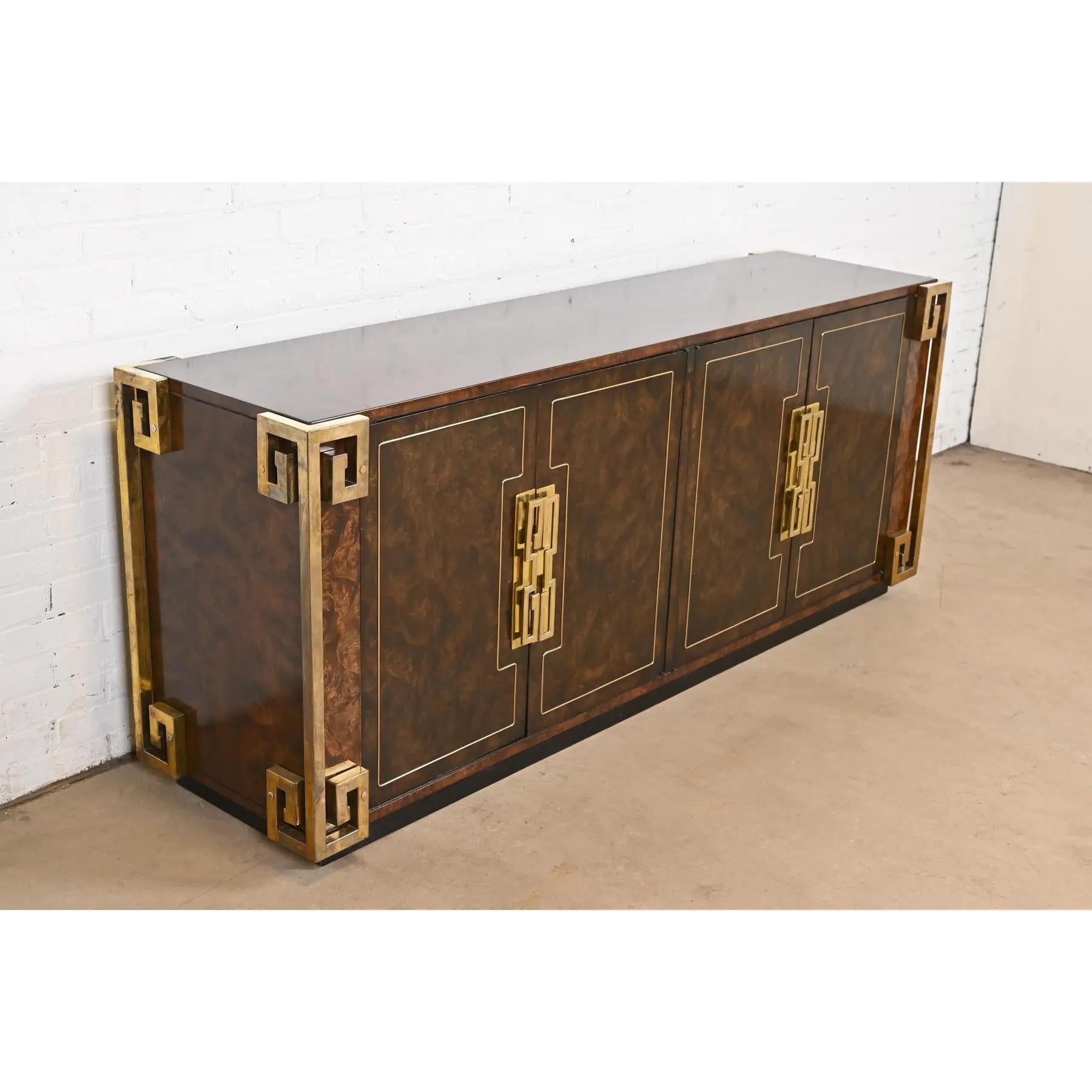William Doezema für Mastercraft Mid-Century Modern Sideboard-Anrichte aus Wurzelholz im Zustand „Gut“ im Angebot in South Bend, IN