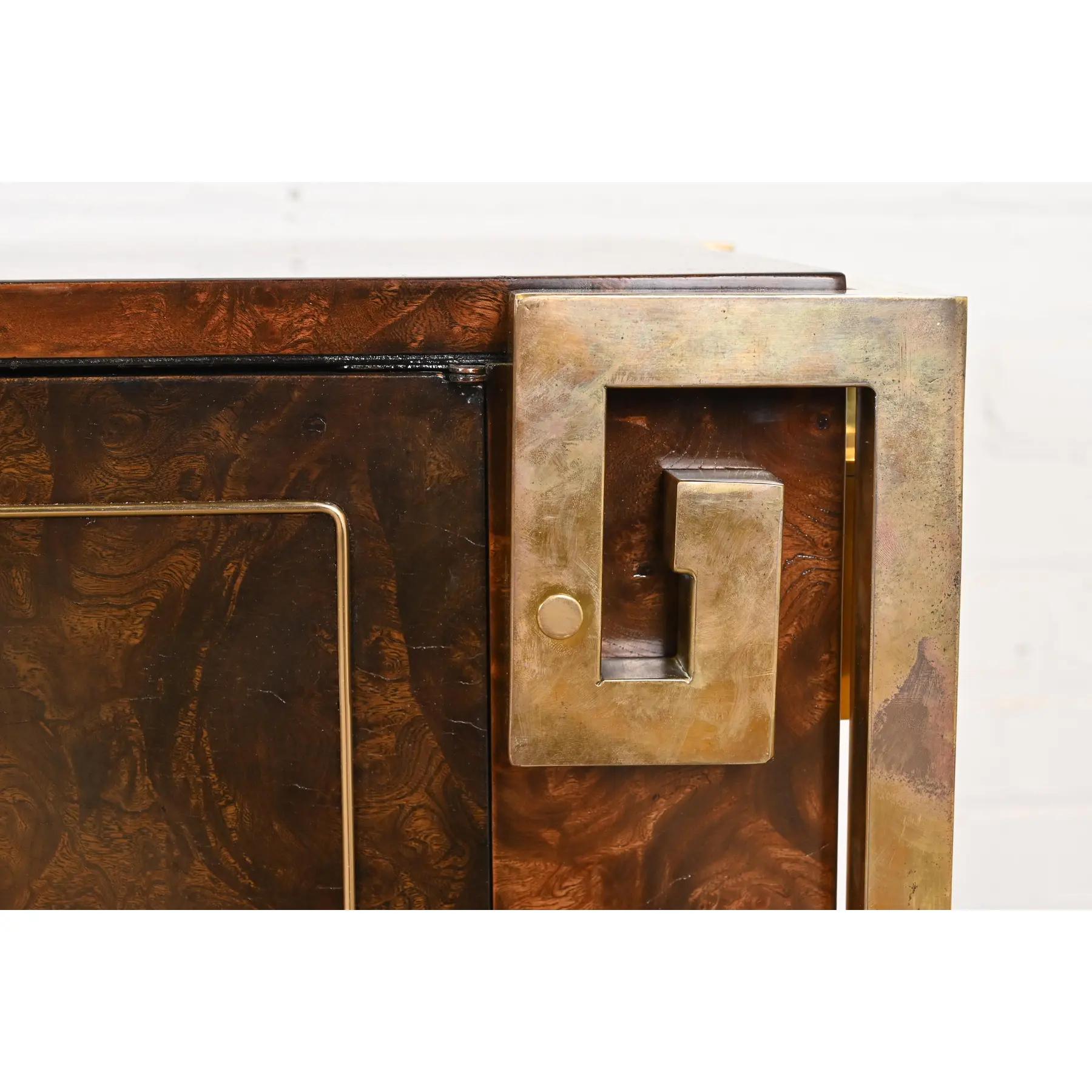 William Doezema für Mastercraft Mid-Century Modern Sideboard-Anrichte aus Wurzelholz im Angebot 2