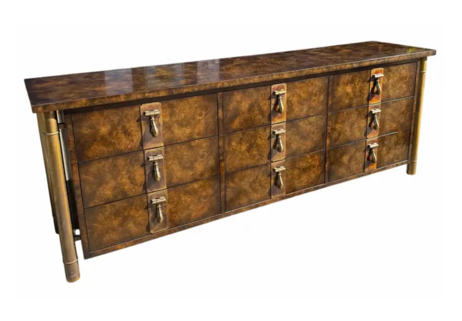 William Doezema für Mastercraft Mid Century Modern Dresser Credenza (Ende des 20. Jahrhunderts) im Angebot