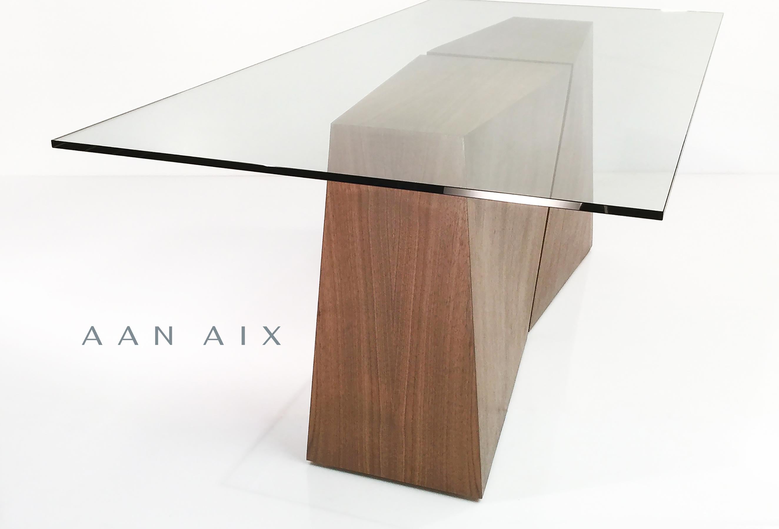 William Earle's 'h a l' dining pedestals For Sale 7