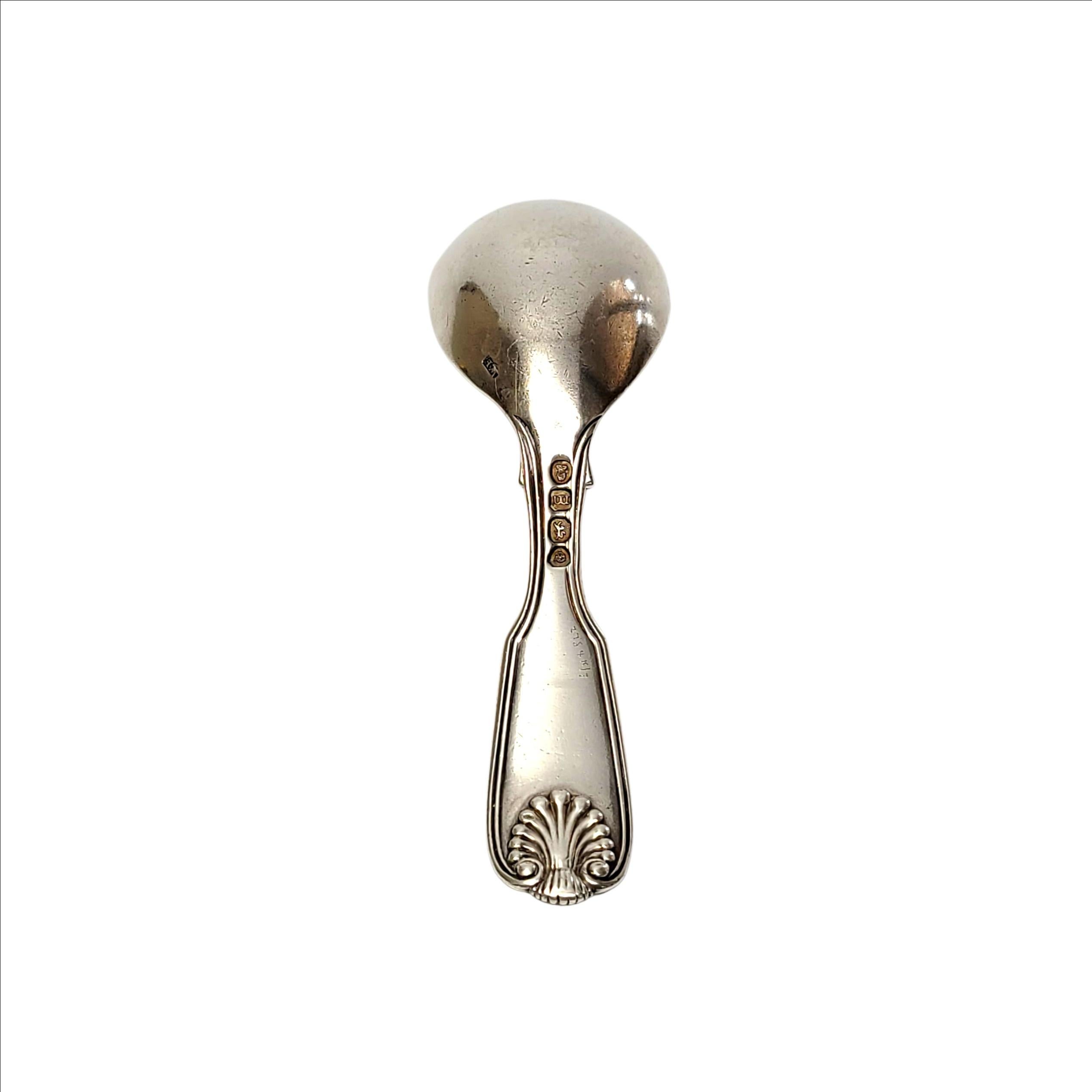 Sterling silver baby spoon by William Eaton of London, c.1827.

No monogram

Small spoon with a simple and timeless shell design of the Georgian Era.

Measures 4 3/8