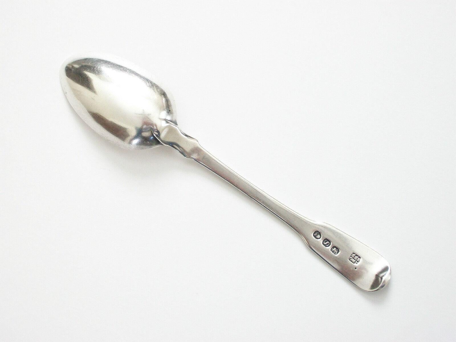 WILLIAM ELEY - George III Sterling Silver Tea/Dessert Spoon - U.K. - Circa 1813 For Sale 2