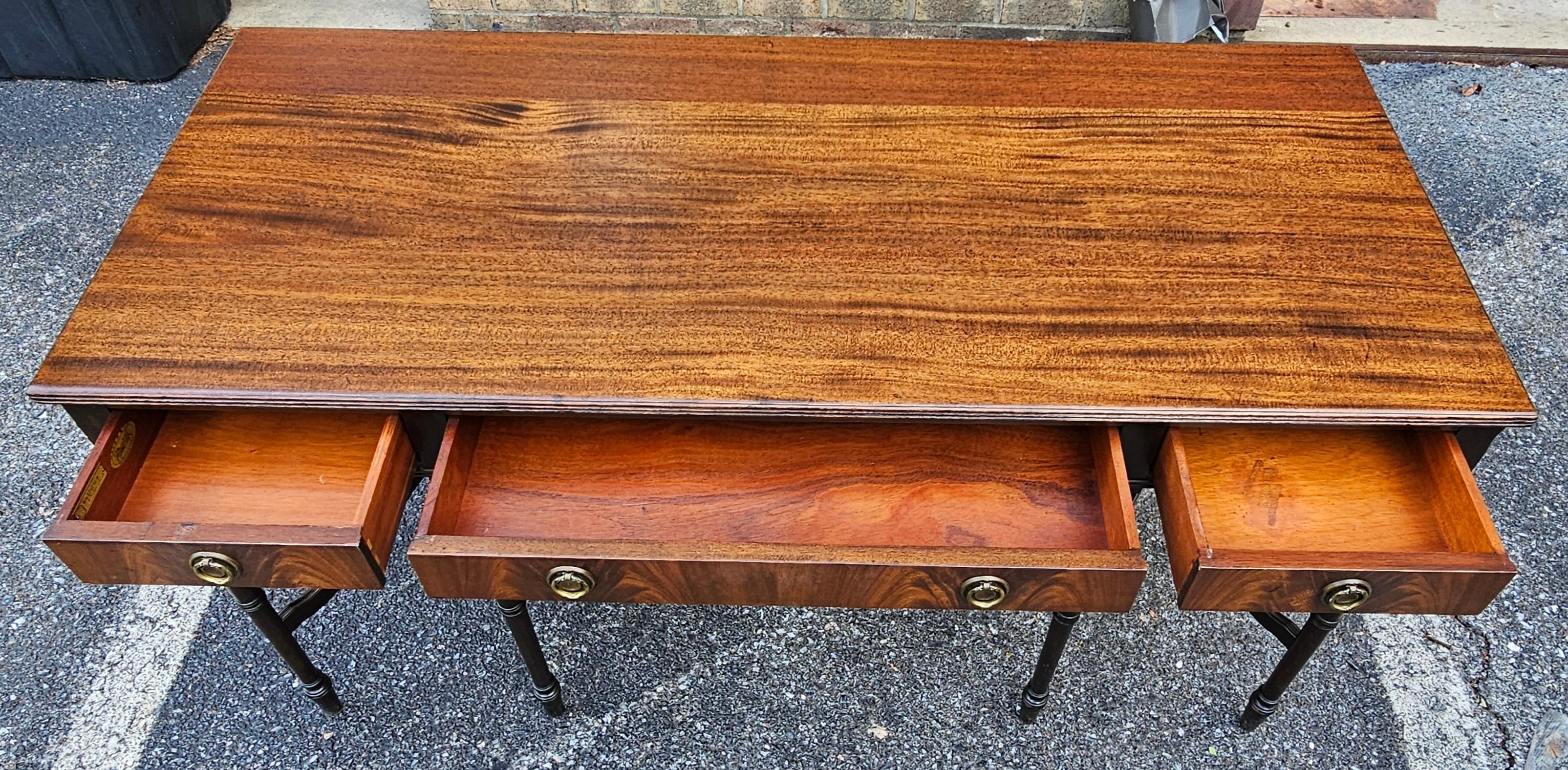 William French Minneapolis Mahogany Writing Desk, Circa 1890s In Excellent Condition For Sale In Germantown, MD