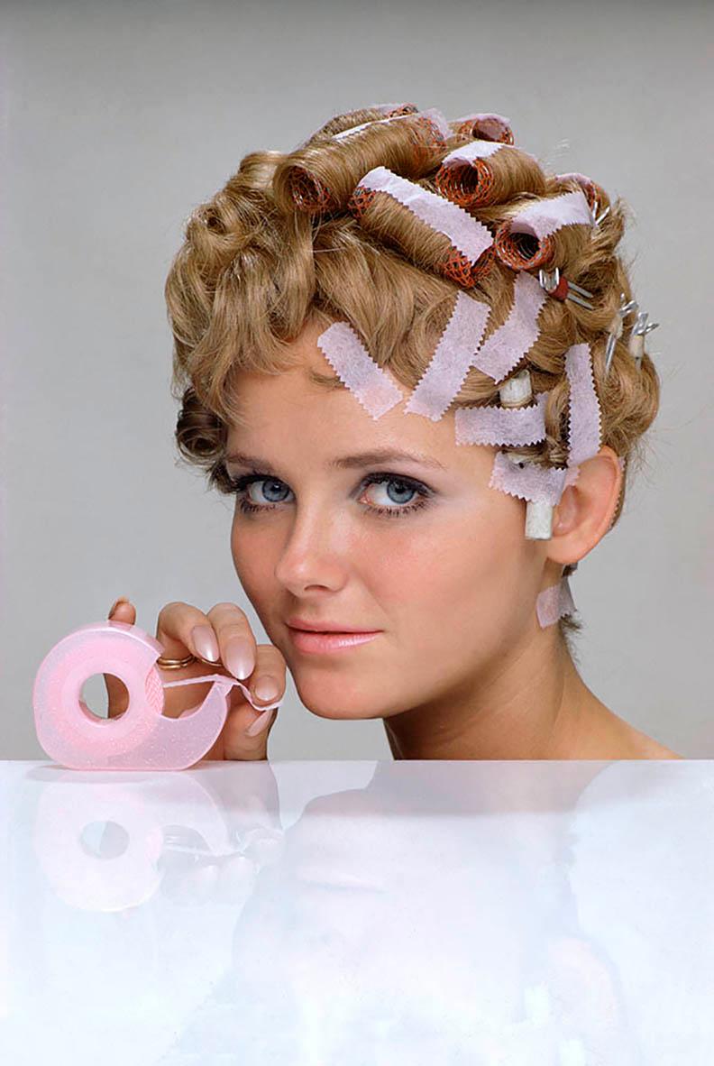  Cheryl Tiegs, Hair Tape, 3M - Photograph by William Helburn