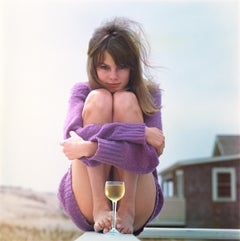 Jean Shrimpton (Weinglas), Westhampton Beach, New York