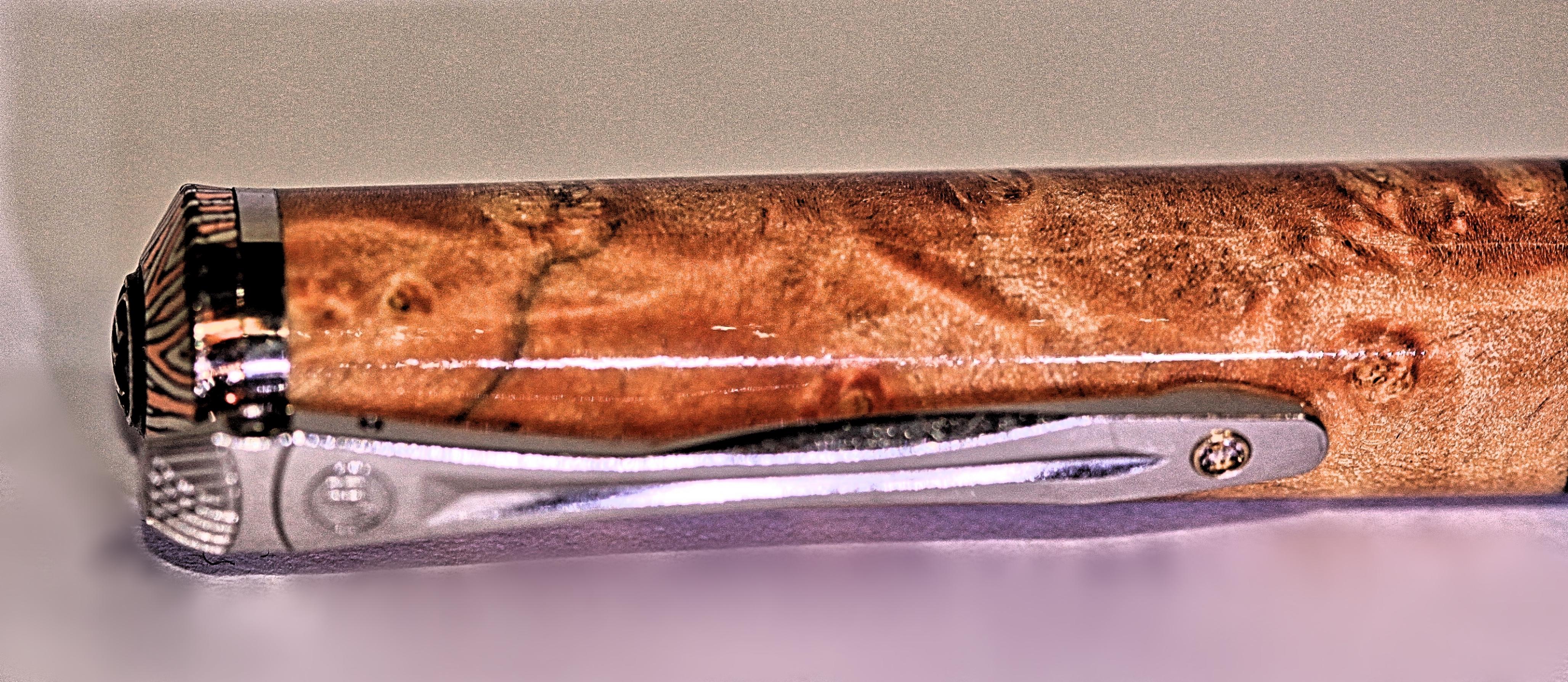 William Henry Rollerball Pen in Box Elder Burl Wood In New Condition For Sale In Melbourne, FL