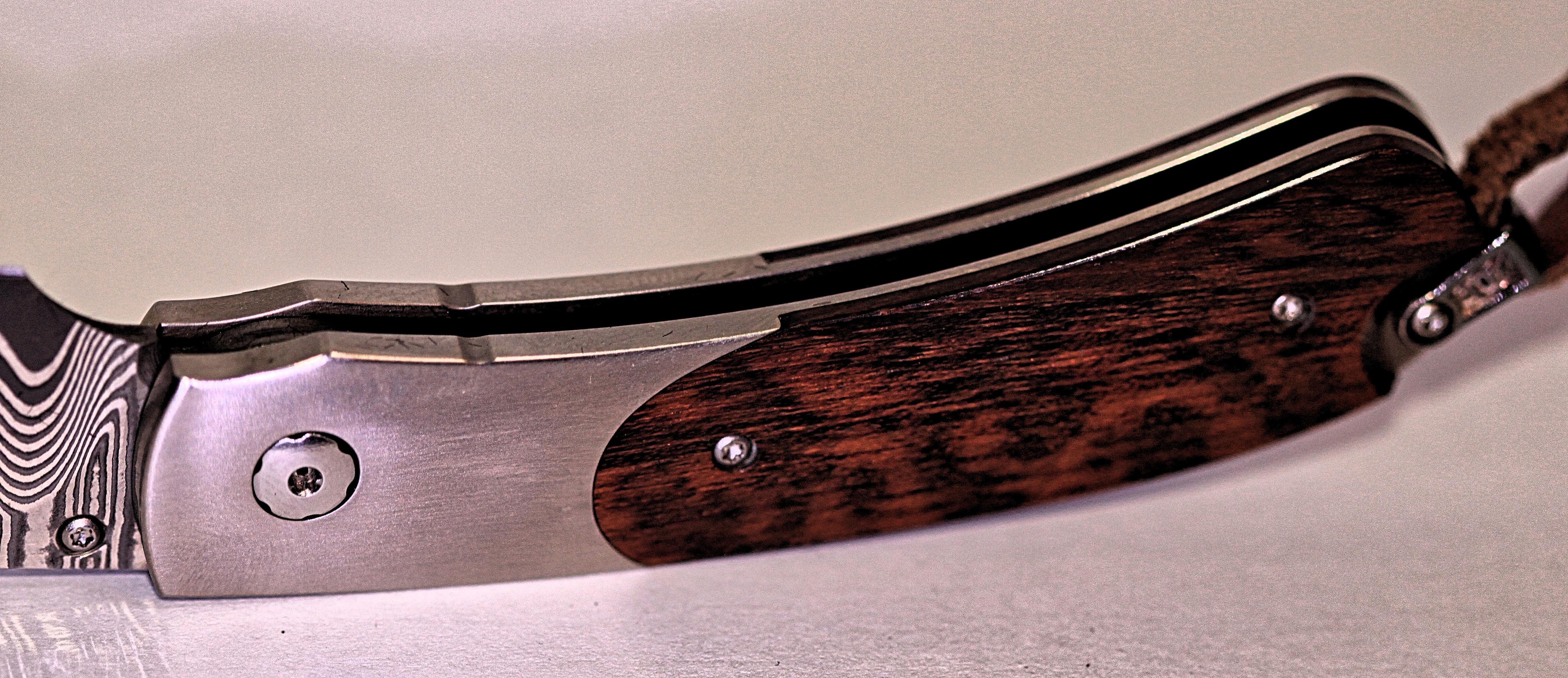 William Henry Snakewood Knife with Damascus Steel Blade im Angebot 7