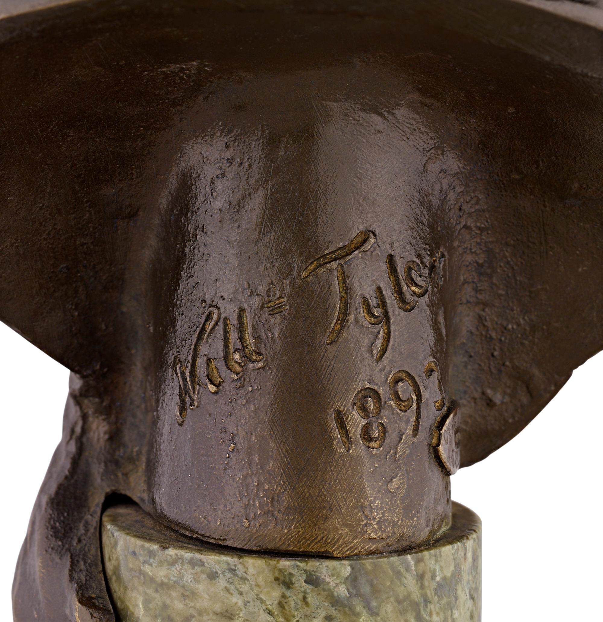 Pair of Bronze Busts of Queen Mary by William Henry Tyler For Sale 6