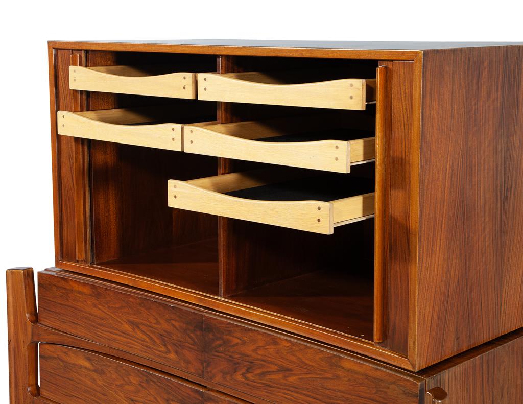 Metà XX secolo Comò con esoscheletro William Hinn, circa anni '50 in vendita