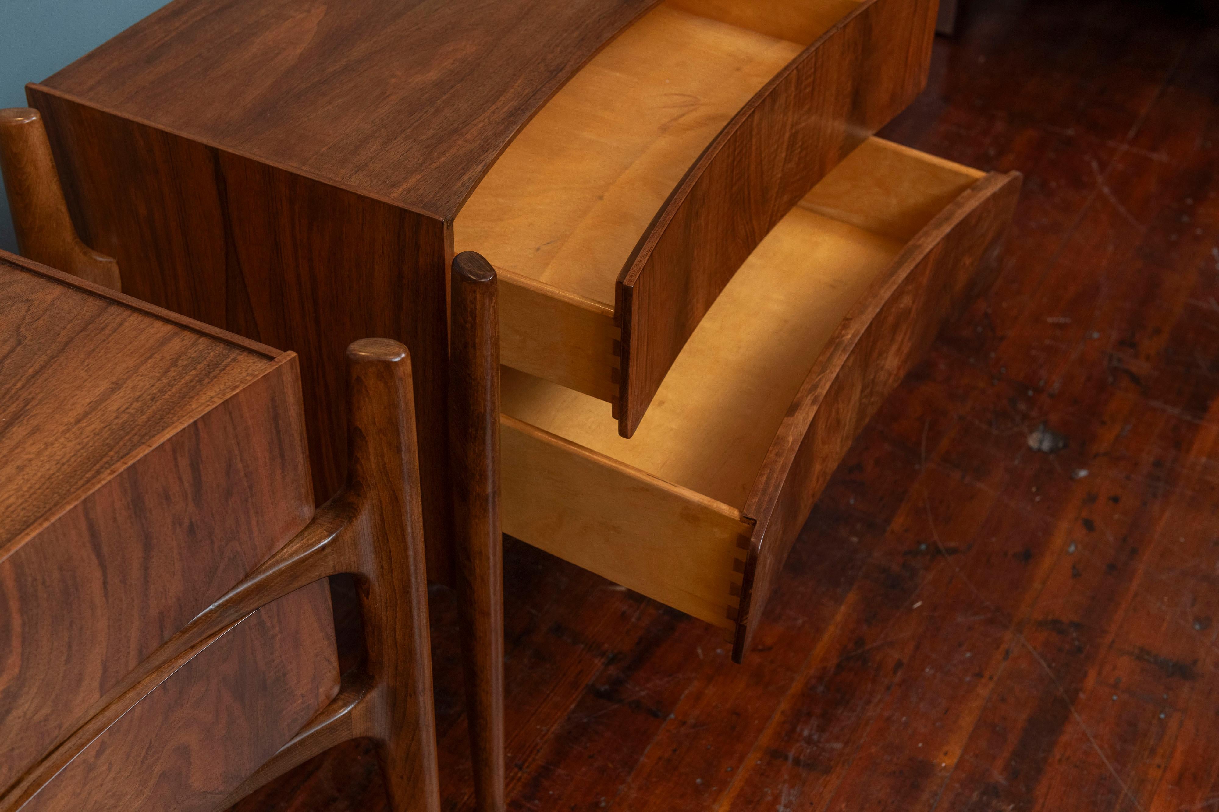 Mid-20th Century William Hinn Nightstands For Sale