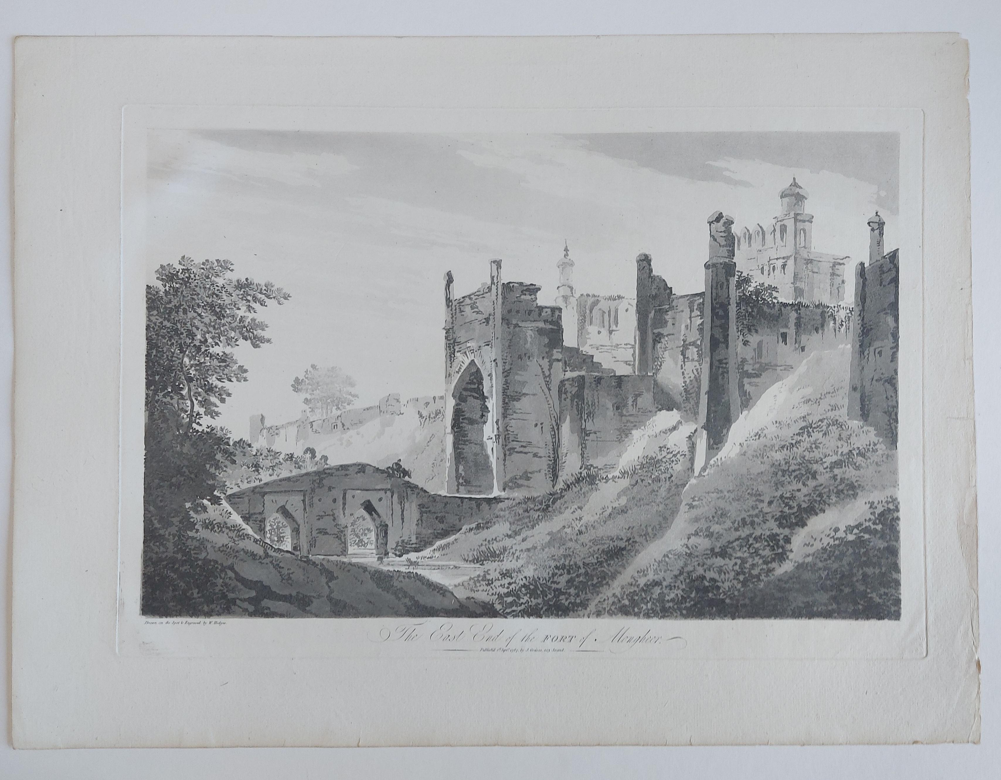 India William Hodges 'The East End of the Fort of Mongheer' India Engraving  For Sale 1