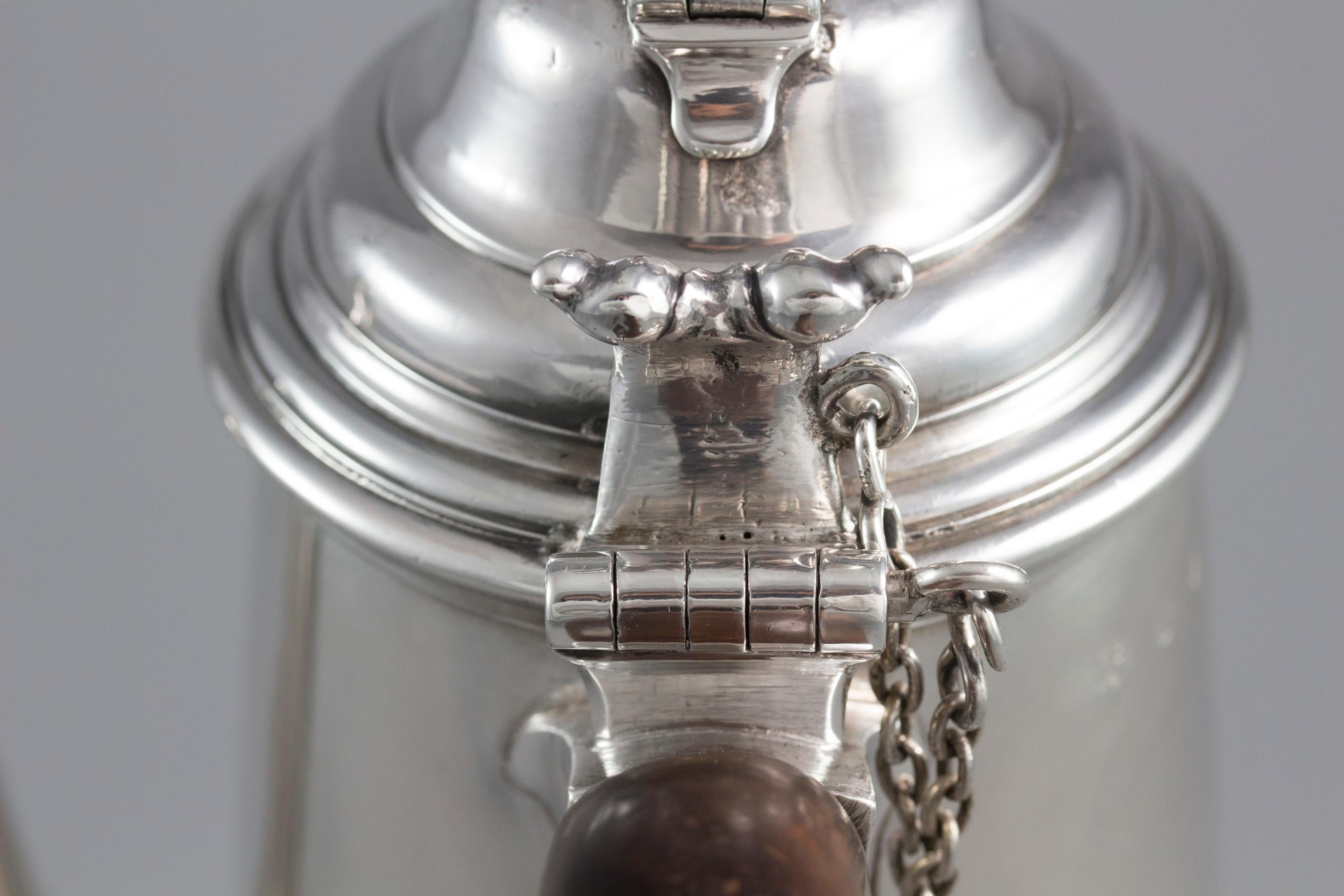 William III Britannia Silver Chocolate Pot, London, 1698 6