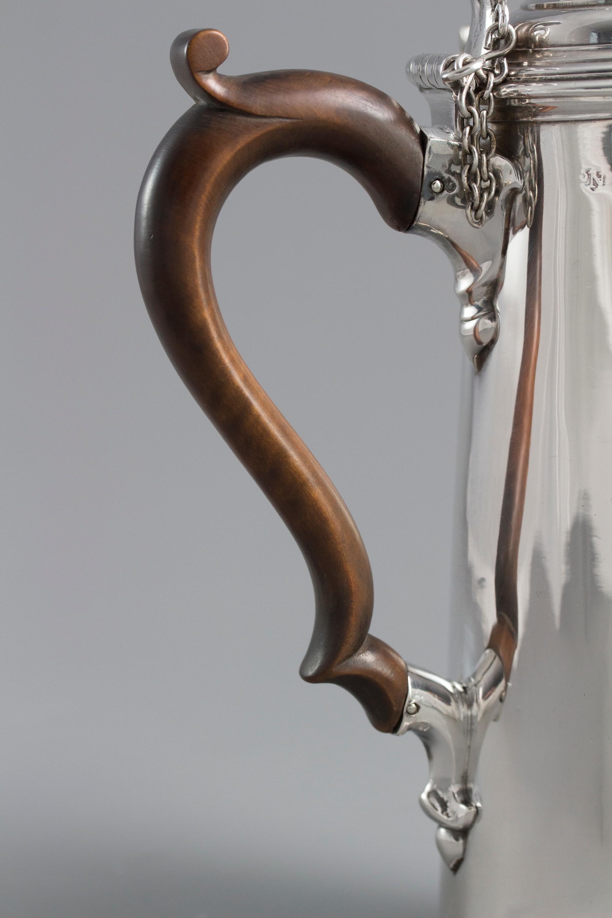 William III Britannia Silver Chocolate Pot, London, 1698 13