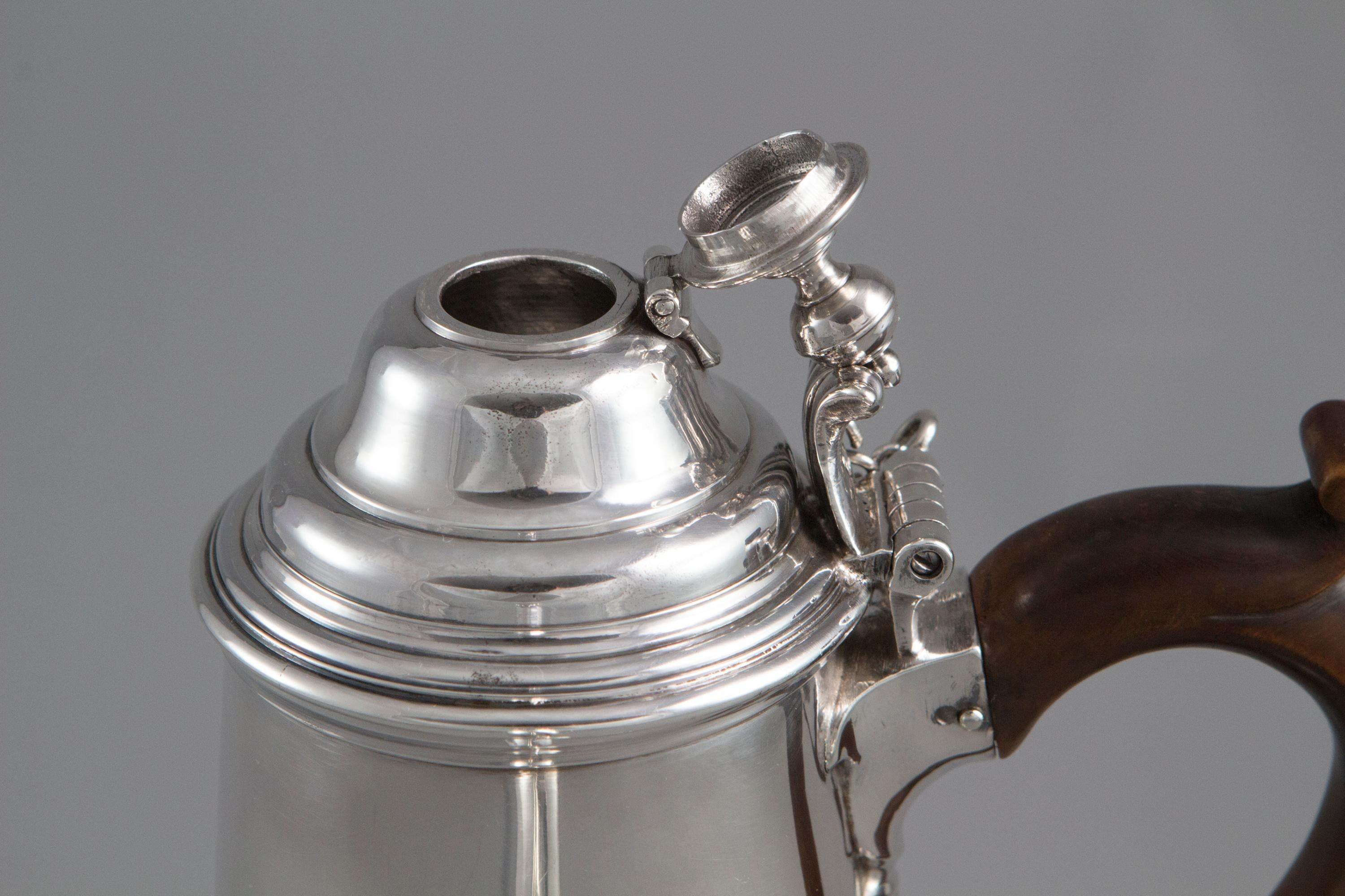 Late 17th Century William III Britannia Silver Chocolate Pot, London, 1698