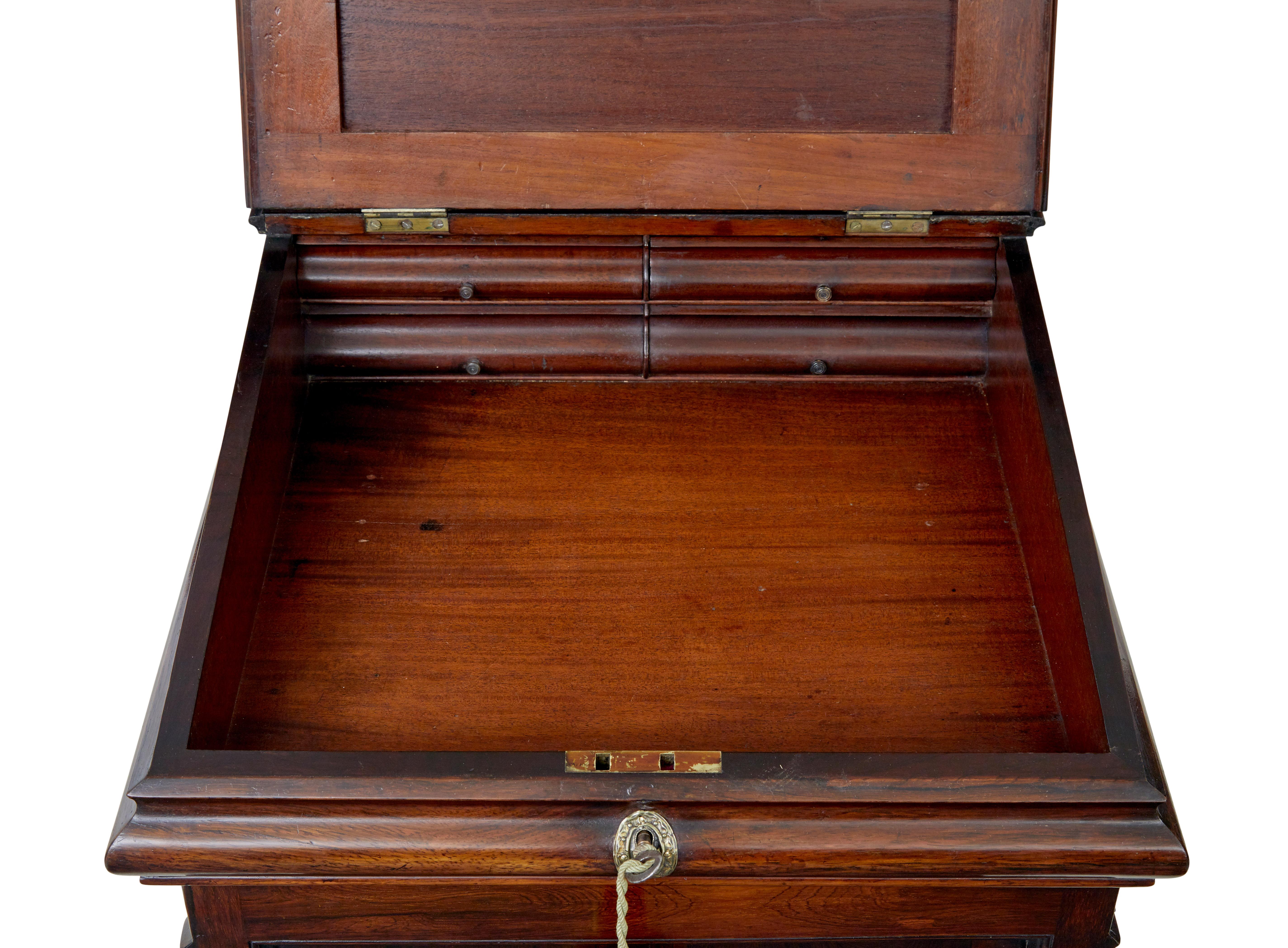 William IV 19. Jahrhundert geformt davenport Schreibtisch im Angebot 3