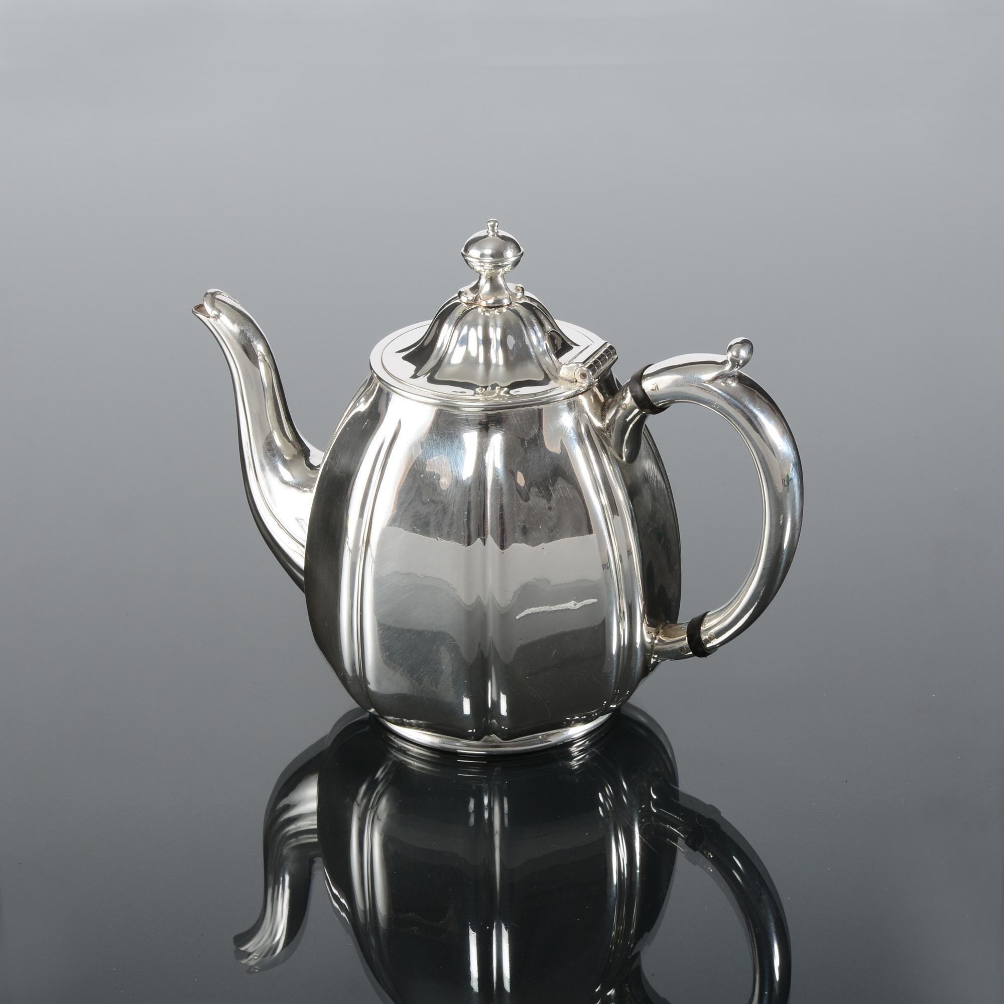 Tetera de plata antigua William IV Mediados del siglo XIX en venta