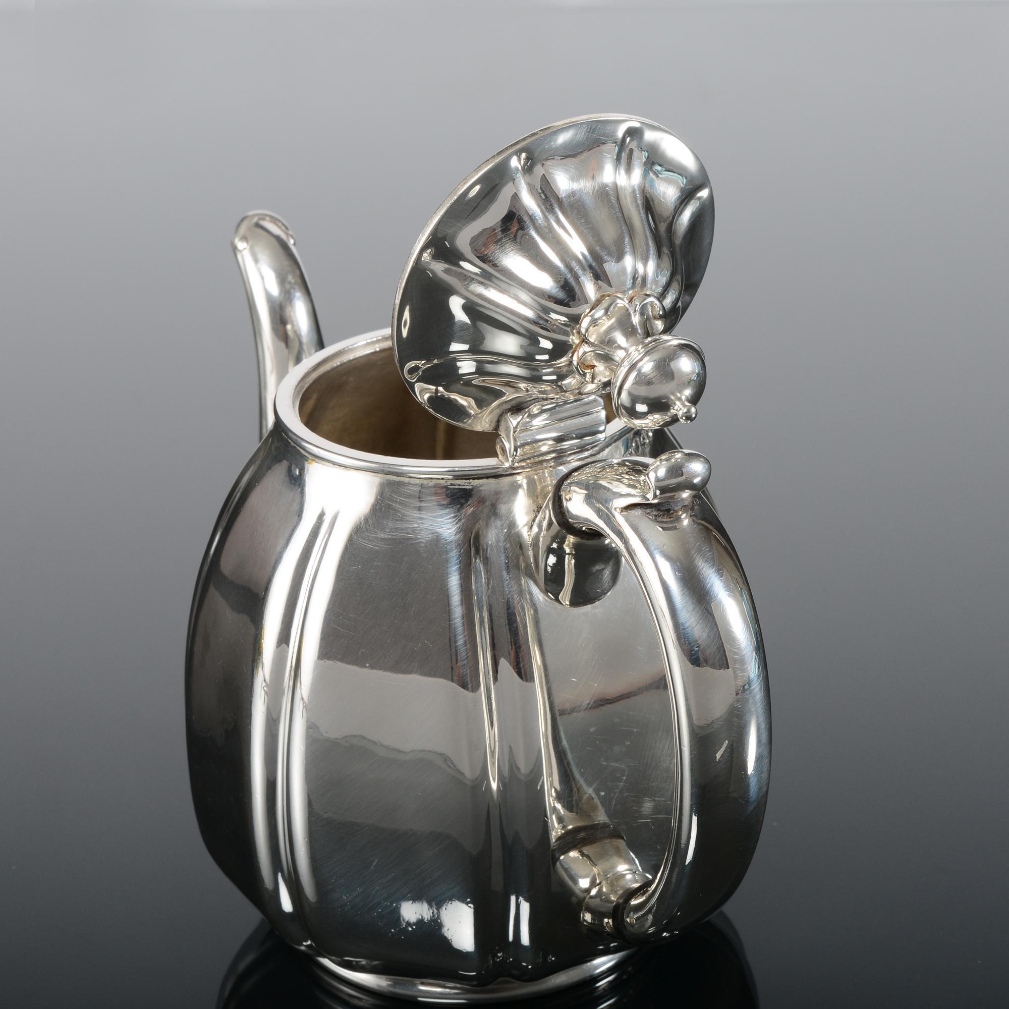 Tetera de plata antigua William IV en venta 1