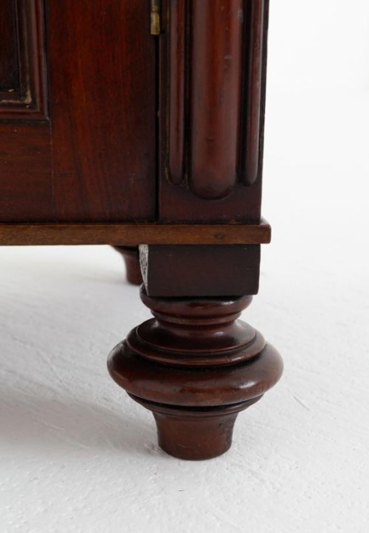 Mogano Comò di William IV in mogano 19° C.C. in vendita