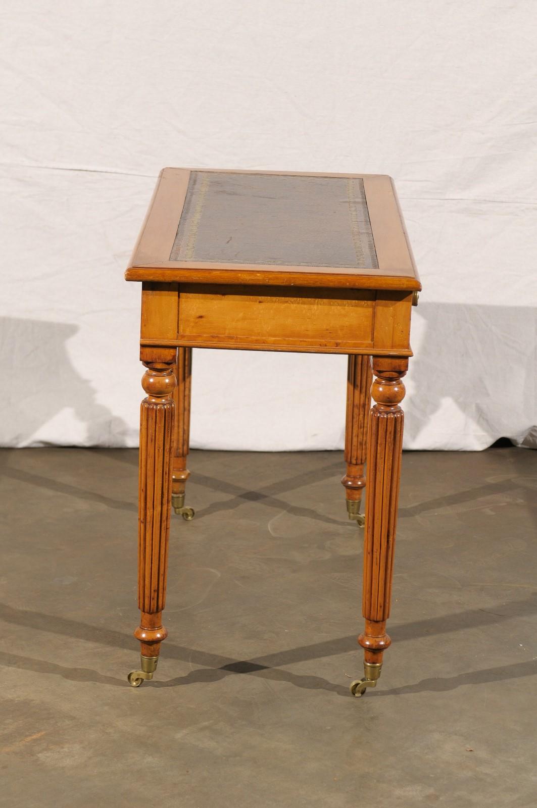 William IV Bird's-Eye Maple Writing Table Desk with Leather Top, circa 1840s 3