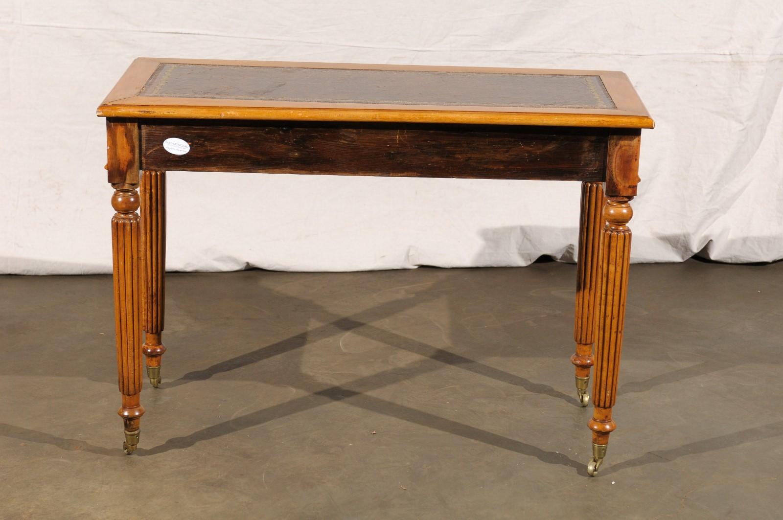 William IV Bird's-Eye Maple Writing Table Desk with Leather Top, circa 1840s 4