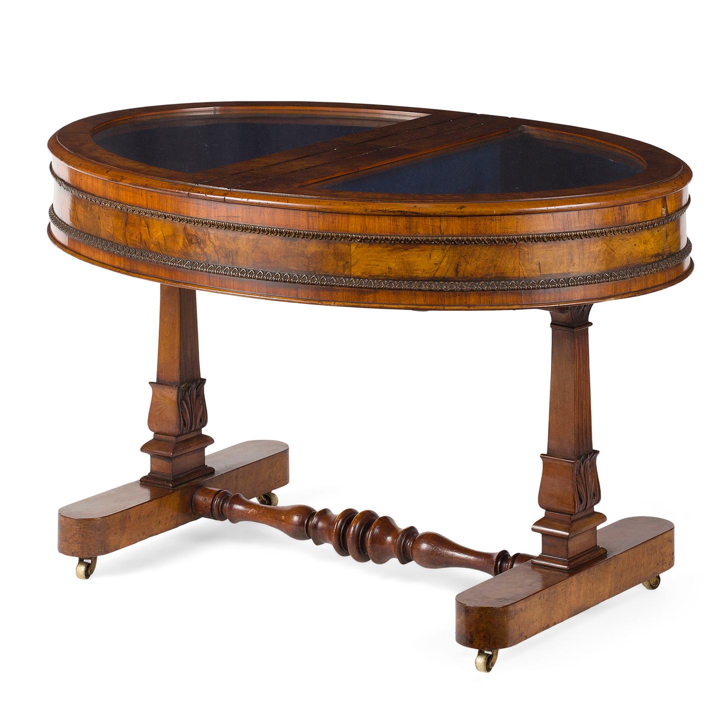 William IV Burr Walnut Display Table or Bijouterie Table In Good Condition For Sale In Edinburgh, GB